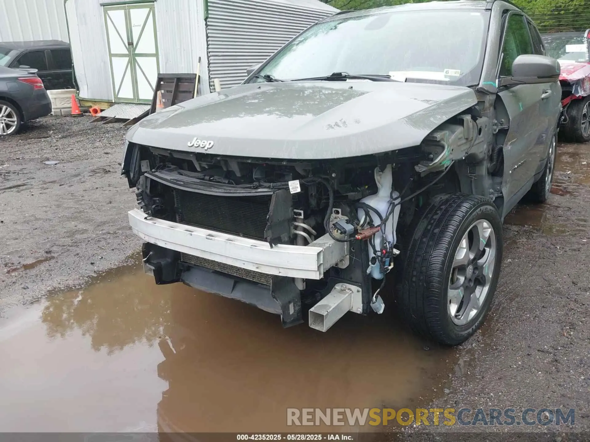 6 Photograph of a damaged car 3C4NJDCB4LT126814 JEEP COMPASS 2020