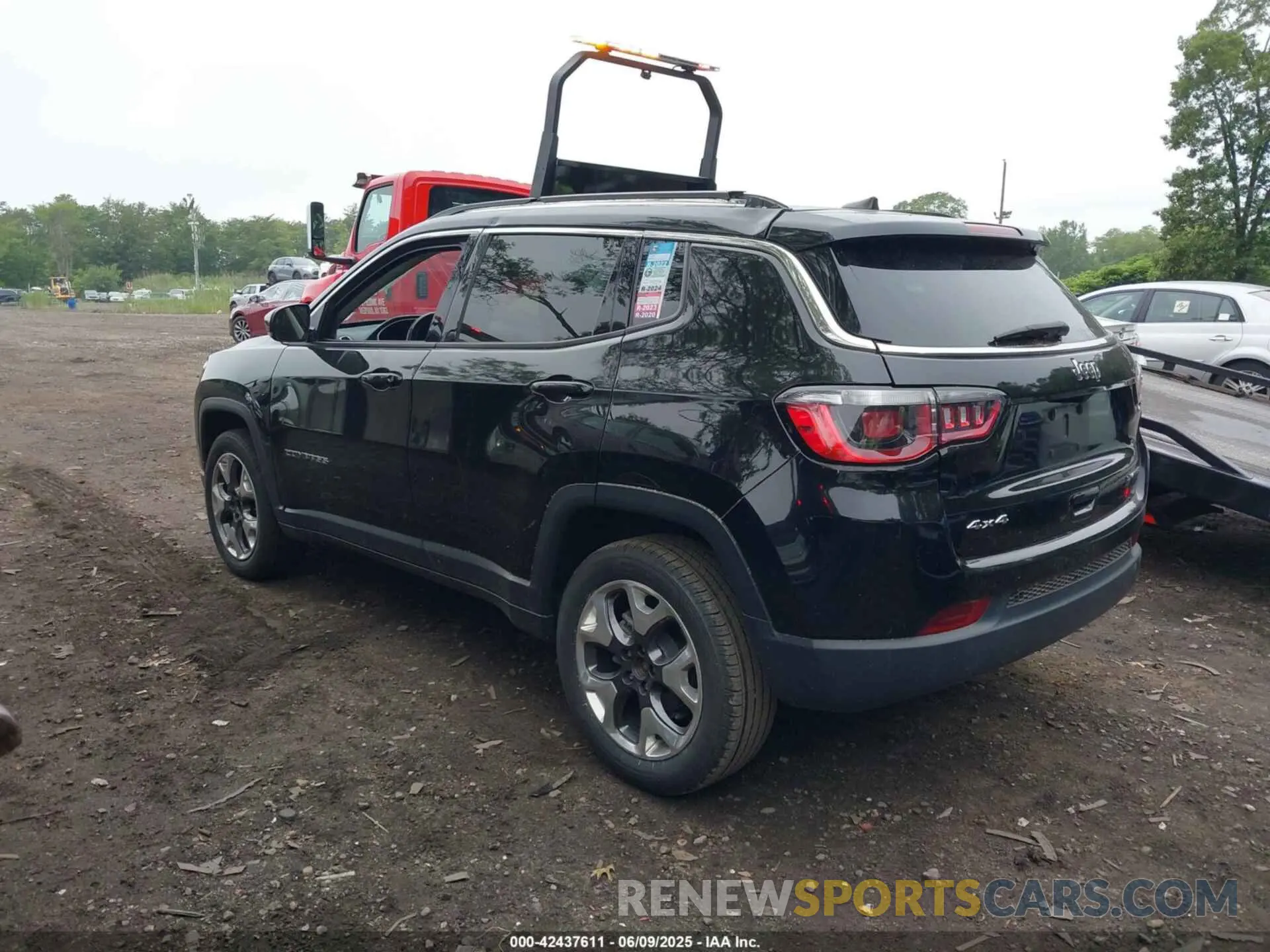 14 Photograph of a damaged car 3C4NJDCB4LT155374 JEEP COMPASS 2020