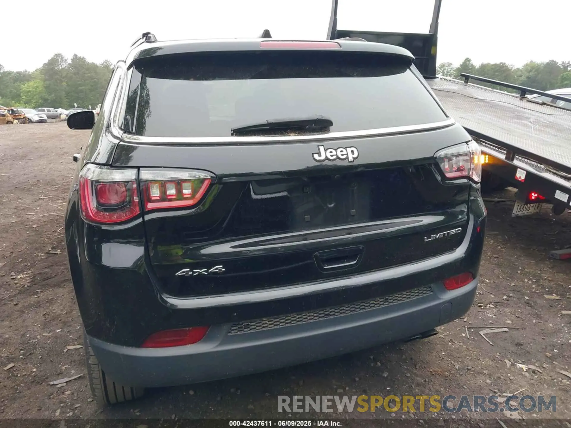 16 Photograph of a damaged car 3C4NJDCB4LT155374 JEEP COMPASS 2020