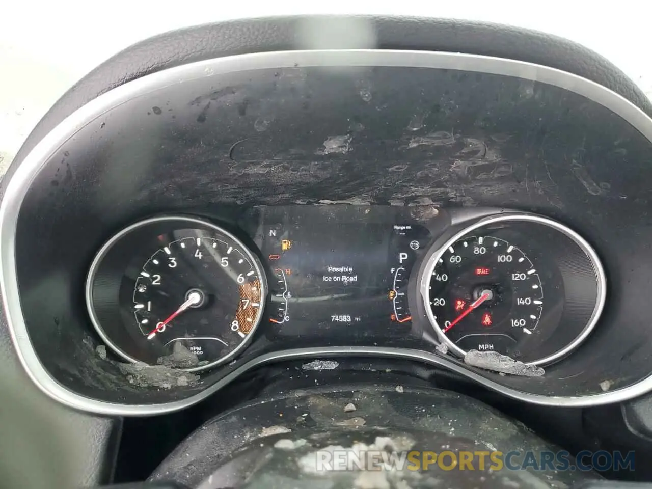 9 Photograph of a damaged car 3C4NJDCB4LT161059 JEEP COMPASS 2020