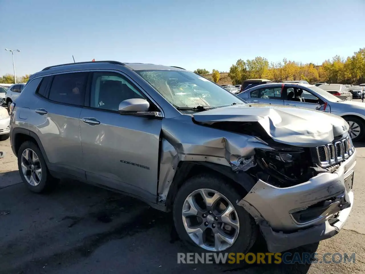 4 Photograph of a damaged car 3C4NJDCB5LT233323 JEEP COMPASS 2020
