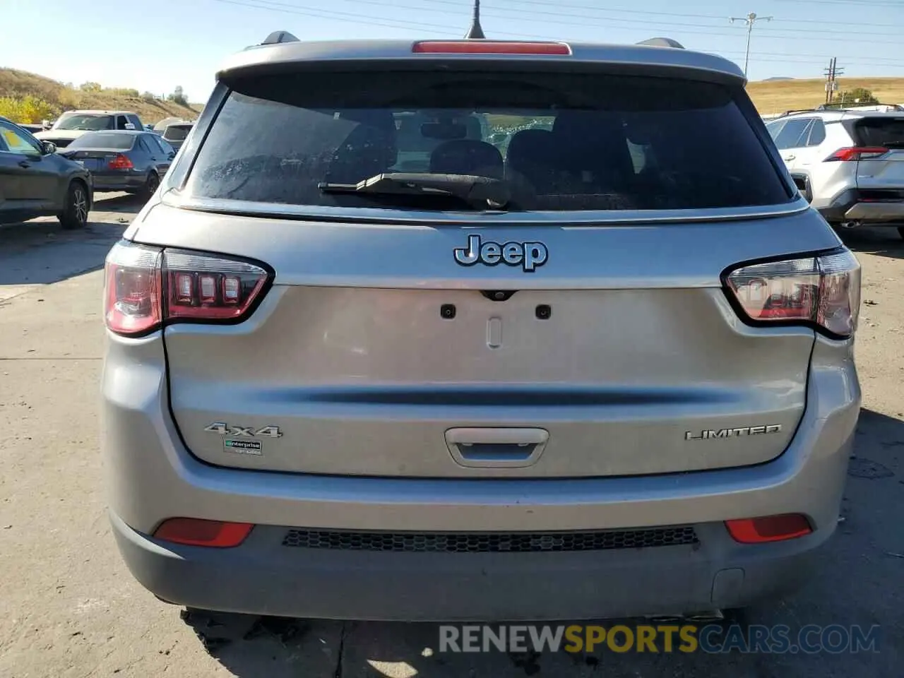 6 Photograph of a damaged car 3C4NJDCB5LT233323 JEEP COMPASS 2020