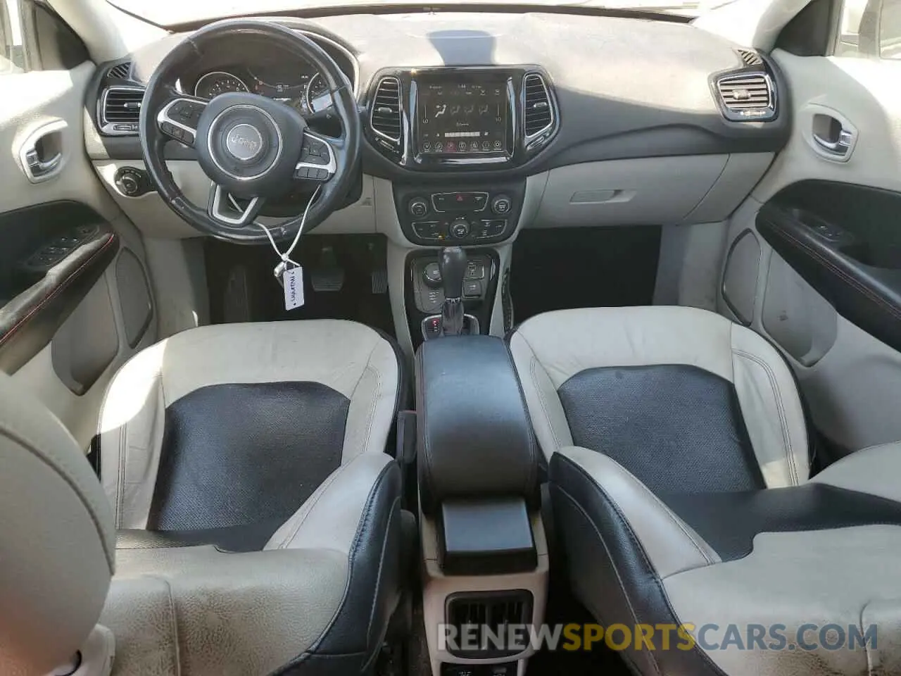 8 Photograph of a damaged car 3C4NJDCB6LT111487 JEEP COMPASS 2020