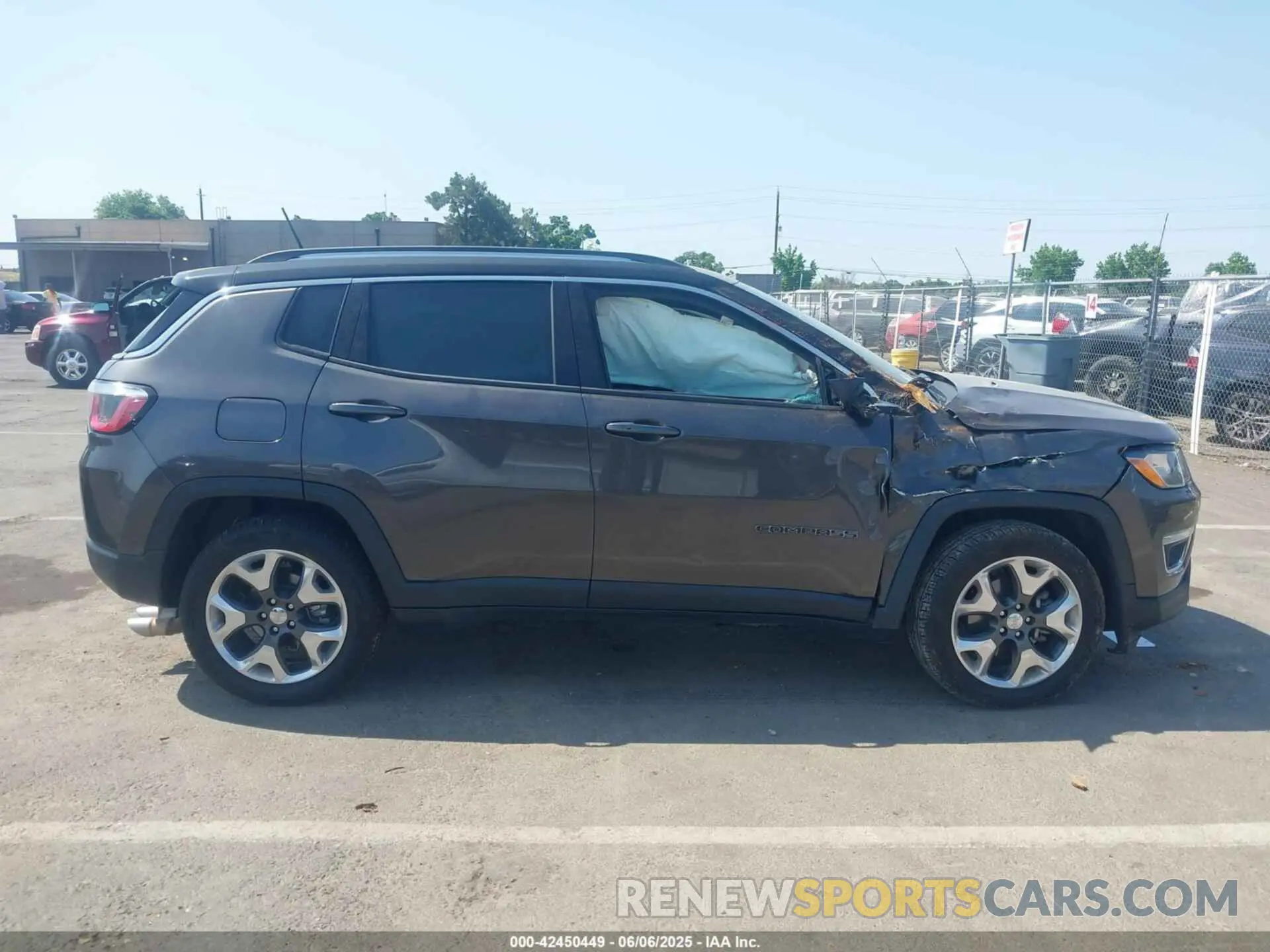 13 Photograph of a damaged car 3C4NJDCB6LT195973 JEEP COMPASS 2020