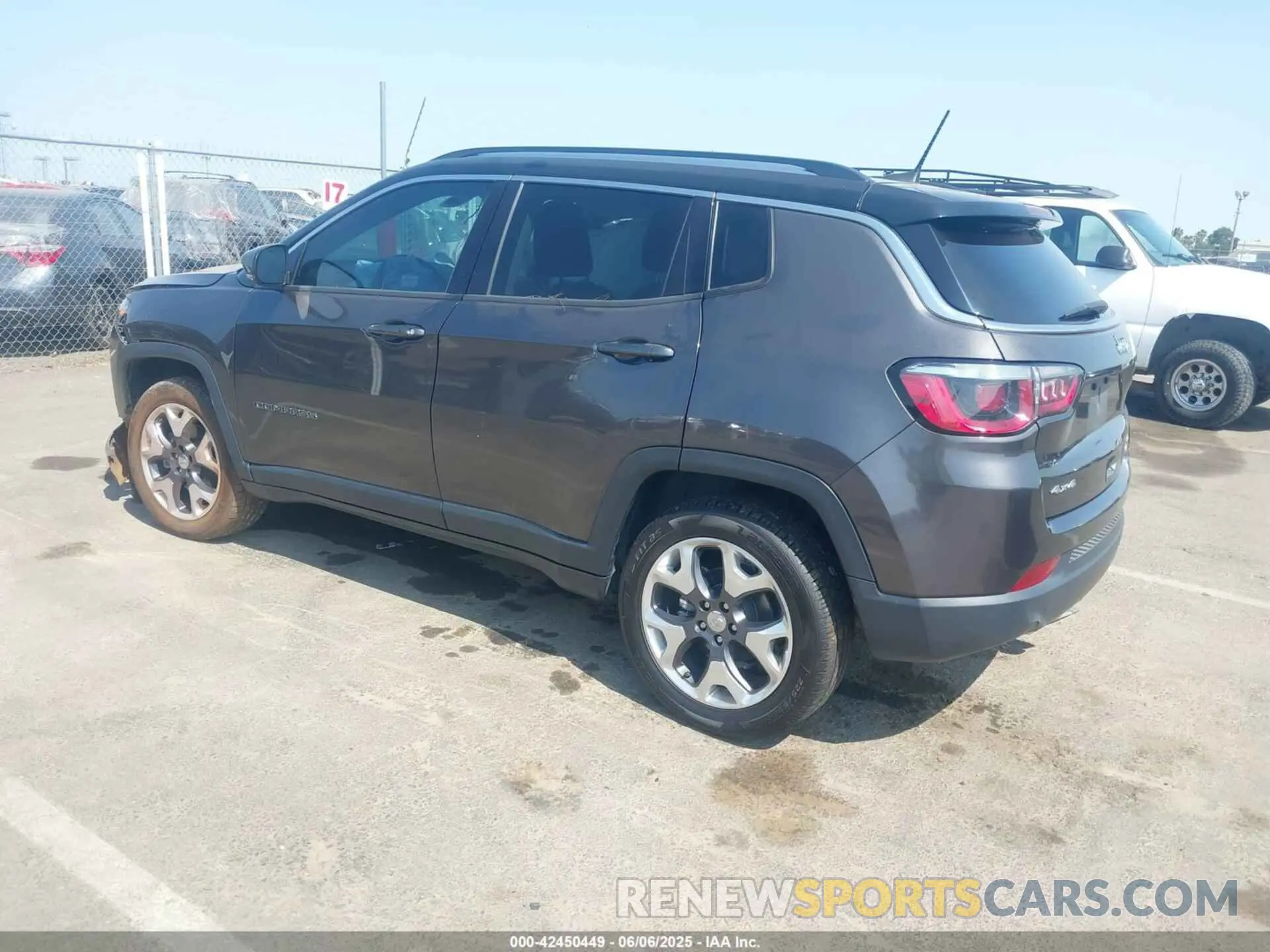 3 Photograph of a damaged car 3C4NJDCB6LT195973 JEEP COMPASS 2020