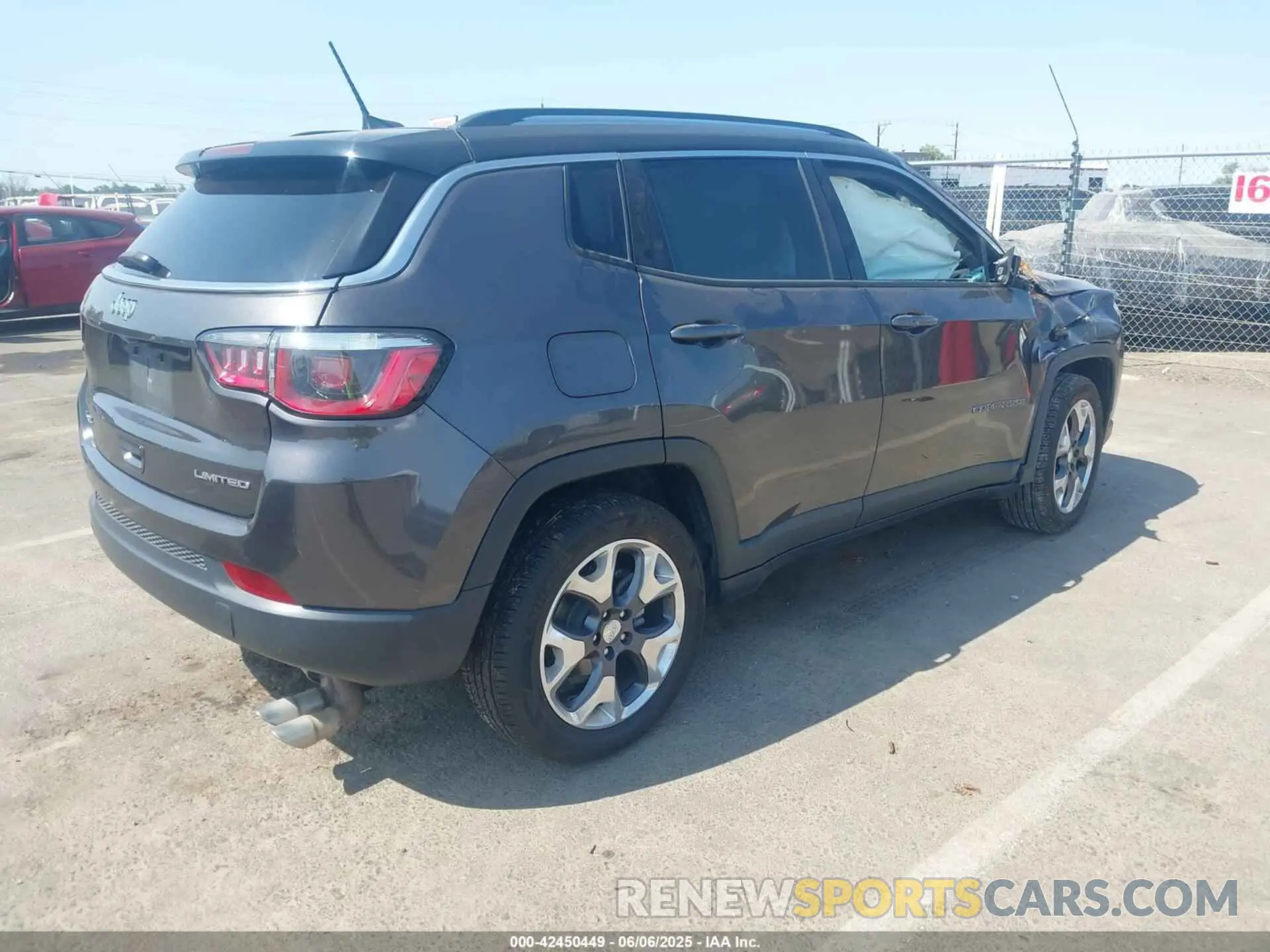4 Photograph of a damaged car 3C4NJDCB6LT195973 JEEP COMPASS 2020