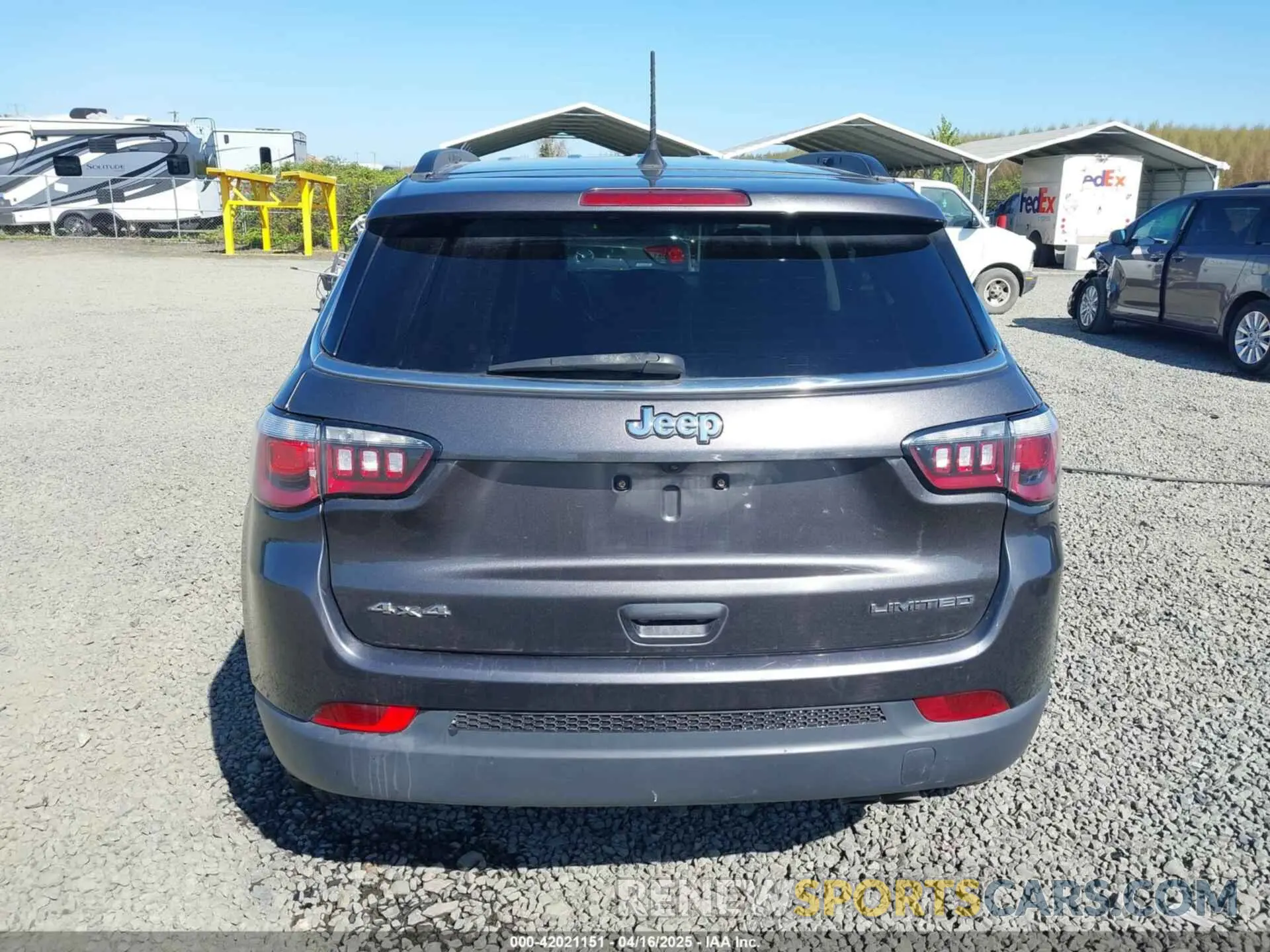 15 Photograph of a damaged car 3C4NJDCB6LT221388 JEEP COMPASS 2020