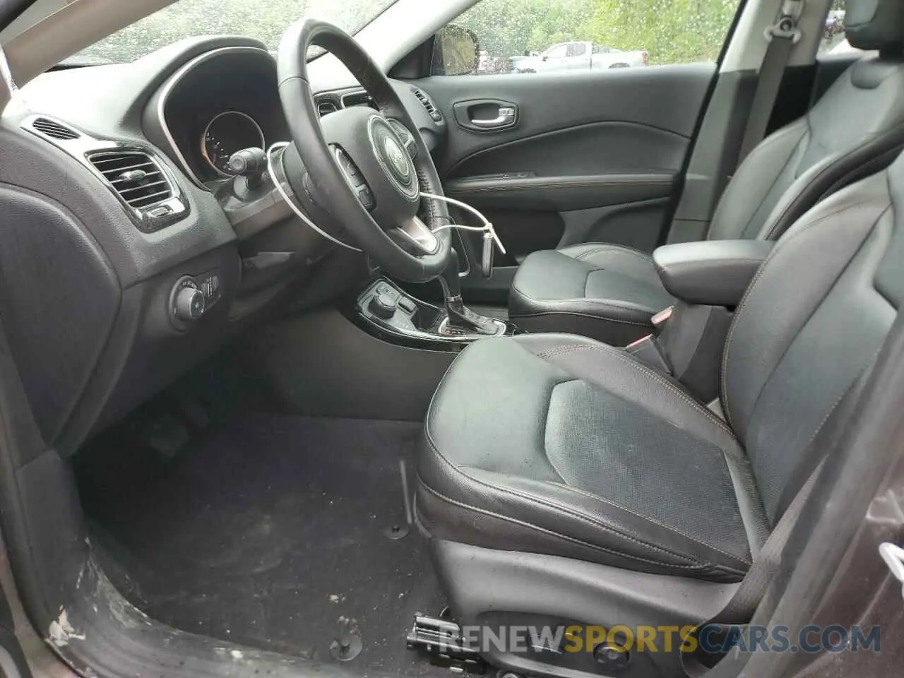 7 Photograph of a damaged car 3C4NJDCB6LT236098 JEEP COMPASS 2020