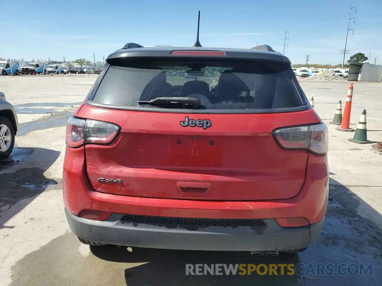 6 Photograph of a damaged car 3C4NJDCB7LT130484 JEEP COMPASS 2020