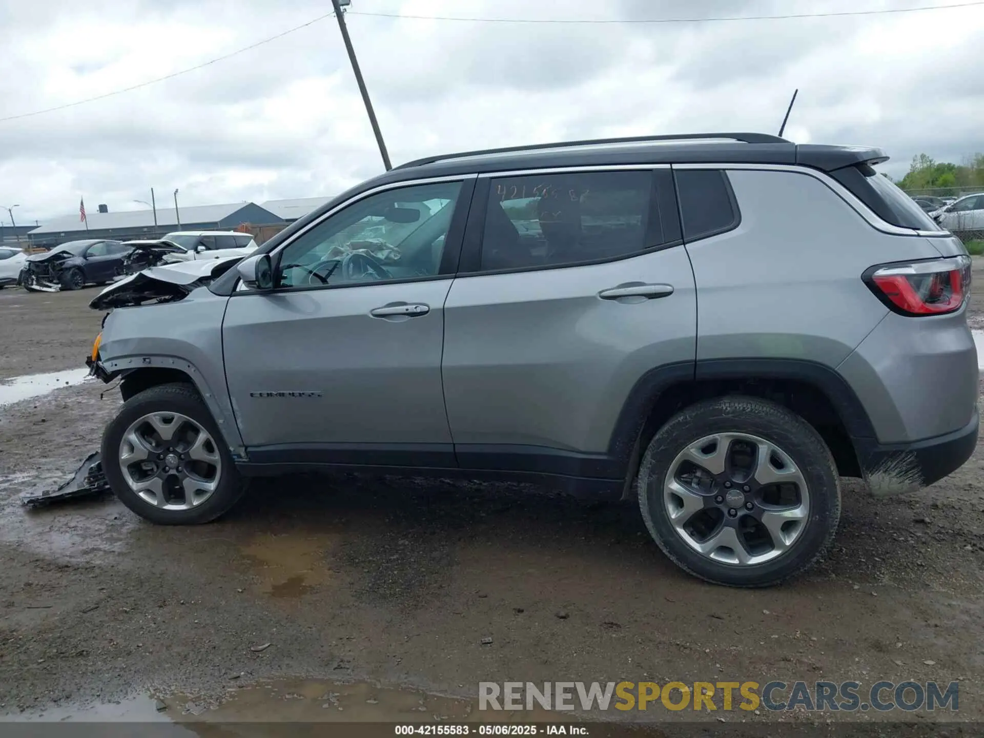 14 Photograph of a damaged car 3C4NJDCB7LT233985 JEEP COMPASS 2020