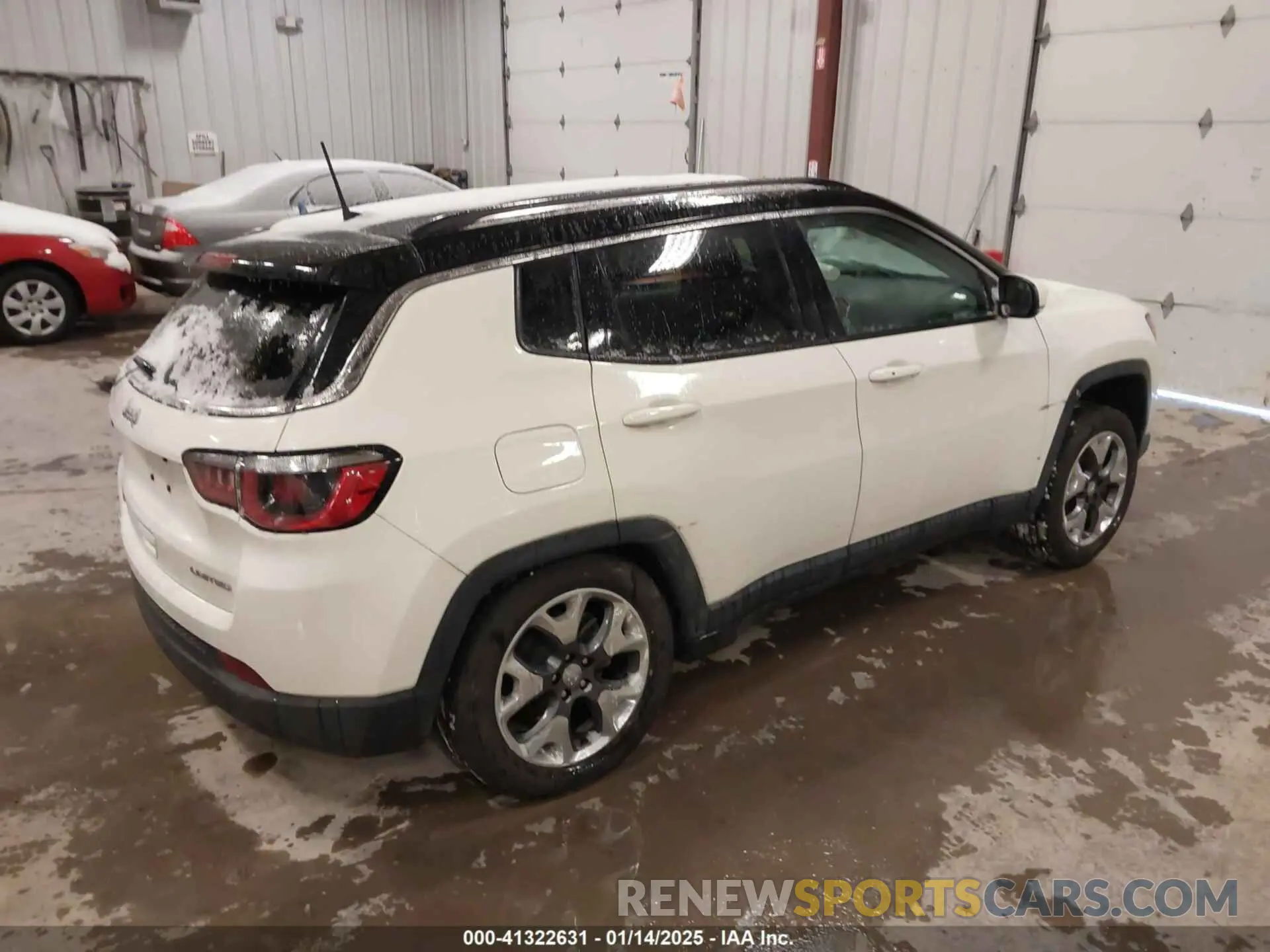 4 Photograph of a damaged car 3C4NJDCB7LT240631 JEEP COMPASS 2020