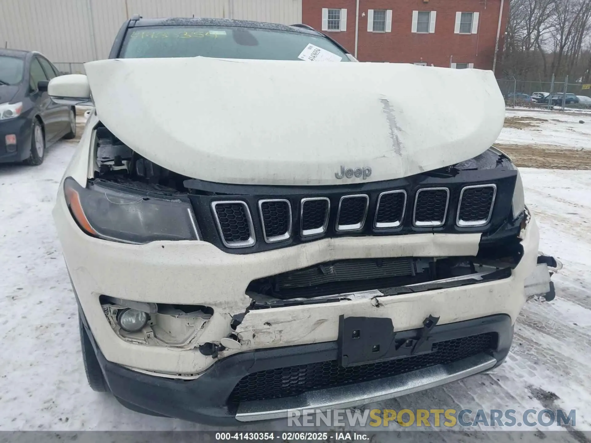 6 Photograph of a damaged car 3C4NJDCB8LT106629 JEEP COMPASS 2020