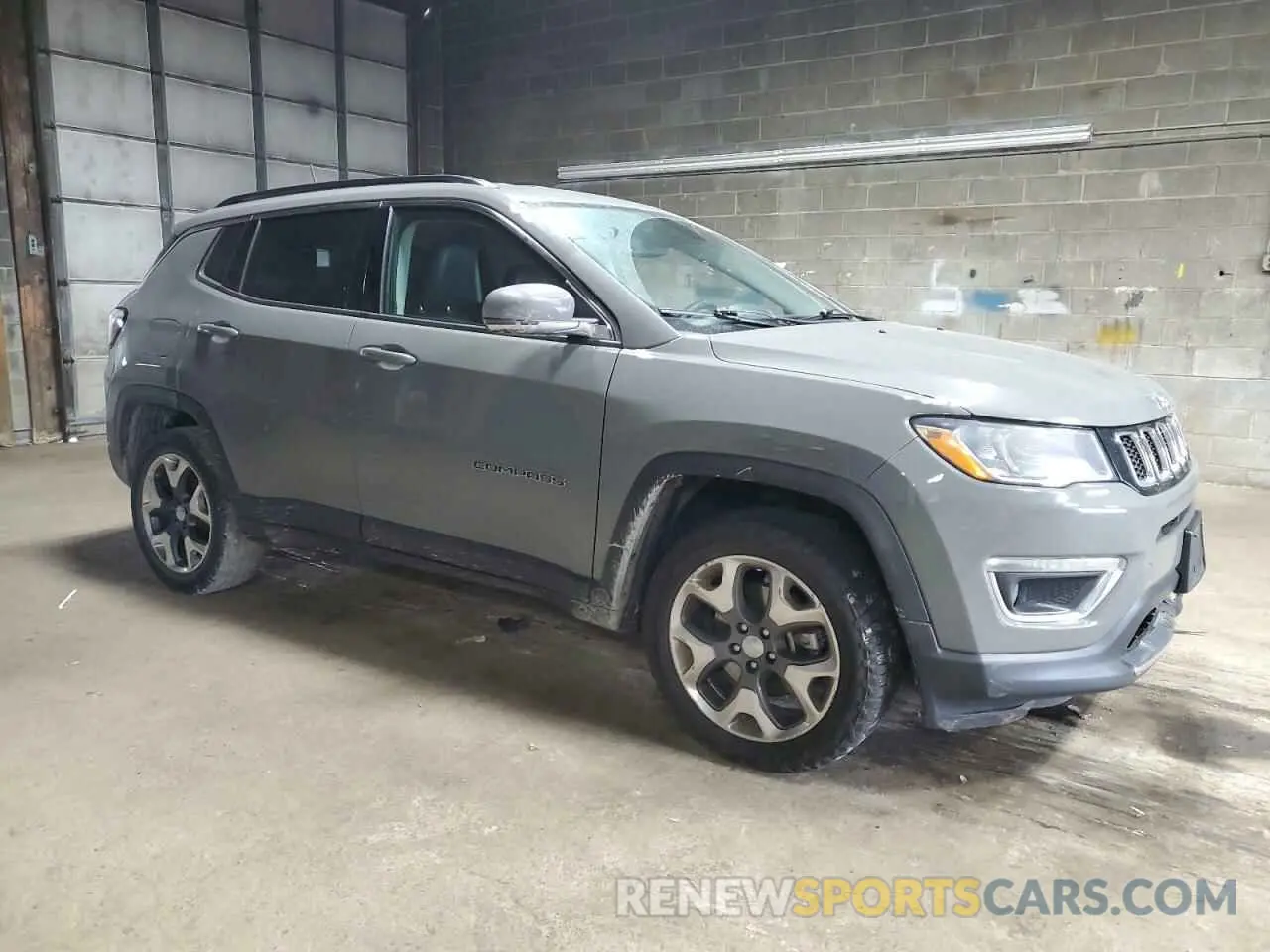 4 Photograph of a damaged car 3C4NJDCB8LT123530 JEEP COMPASS 2020