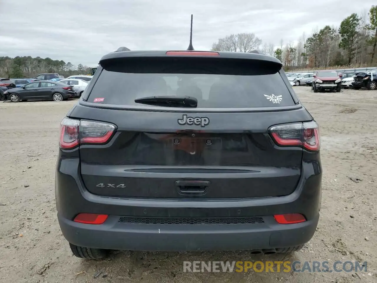 6 Photograph of a damaged car 3C4NJDCB8LT246115 JEEP COMPASS 2020