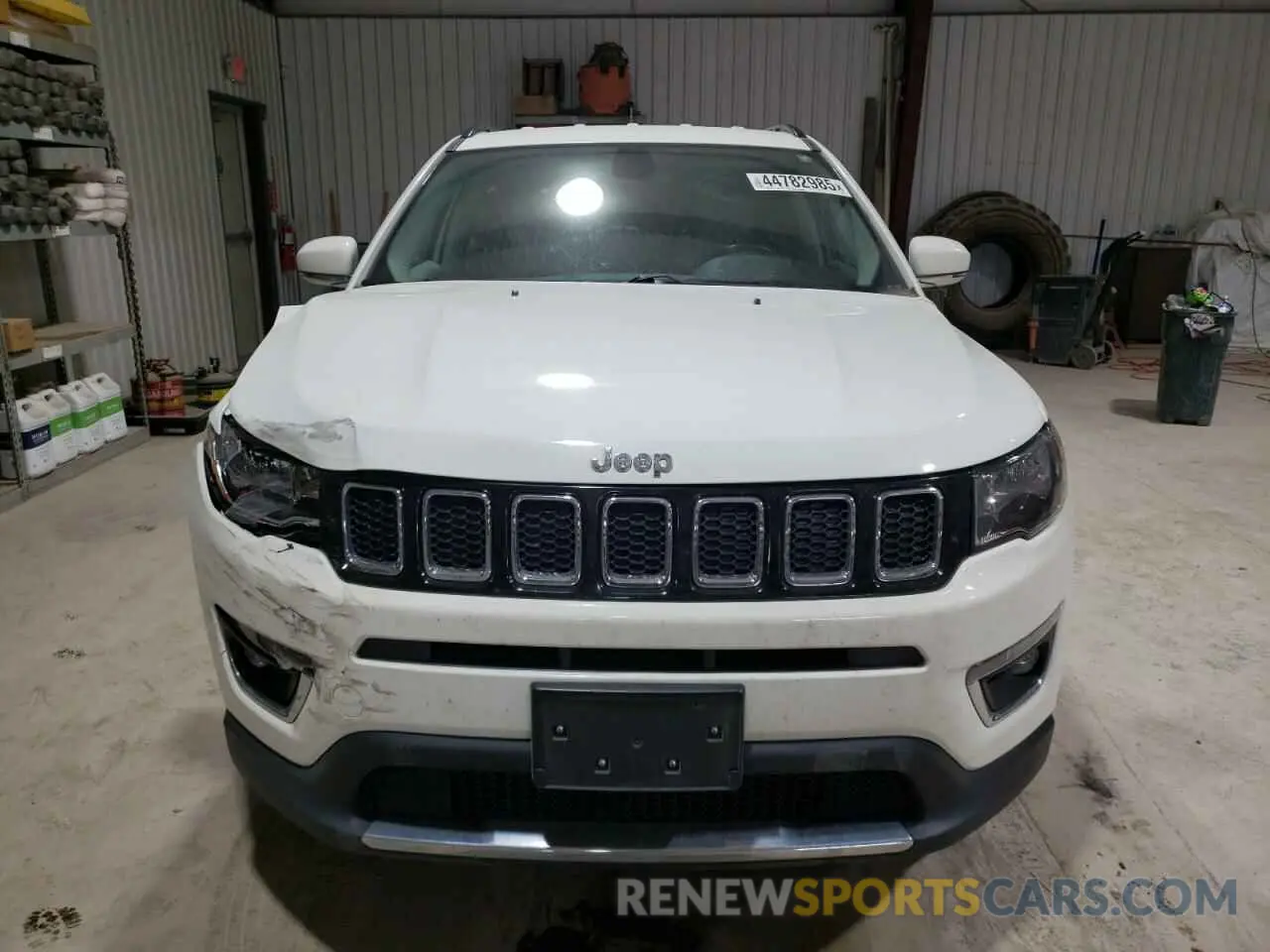 5 Photograph of a damaged car 3C4NJDCBXLT111668 JEEP COMPASS 2020