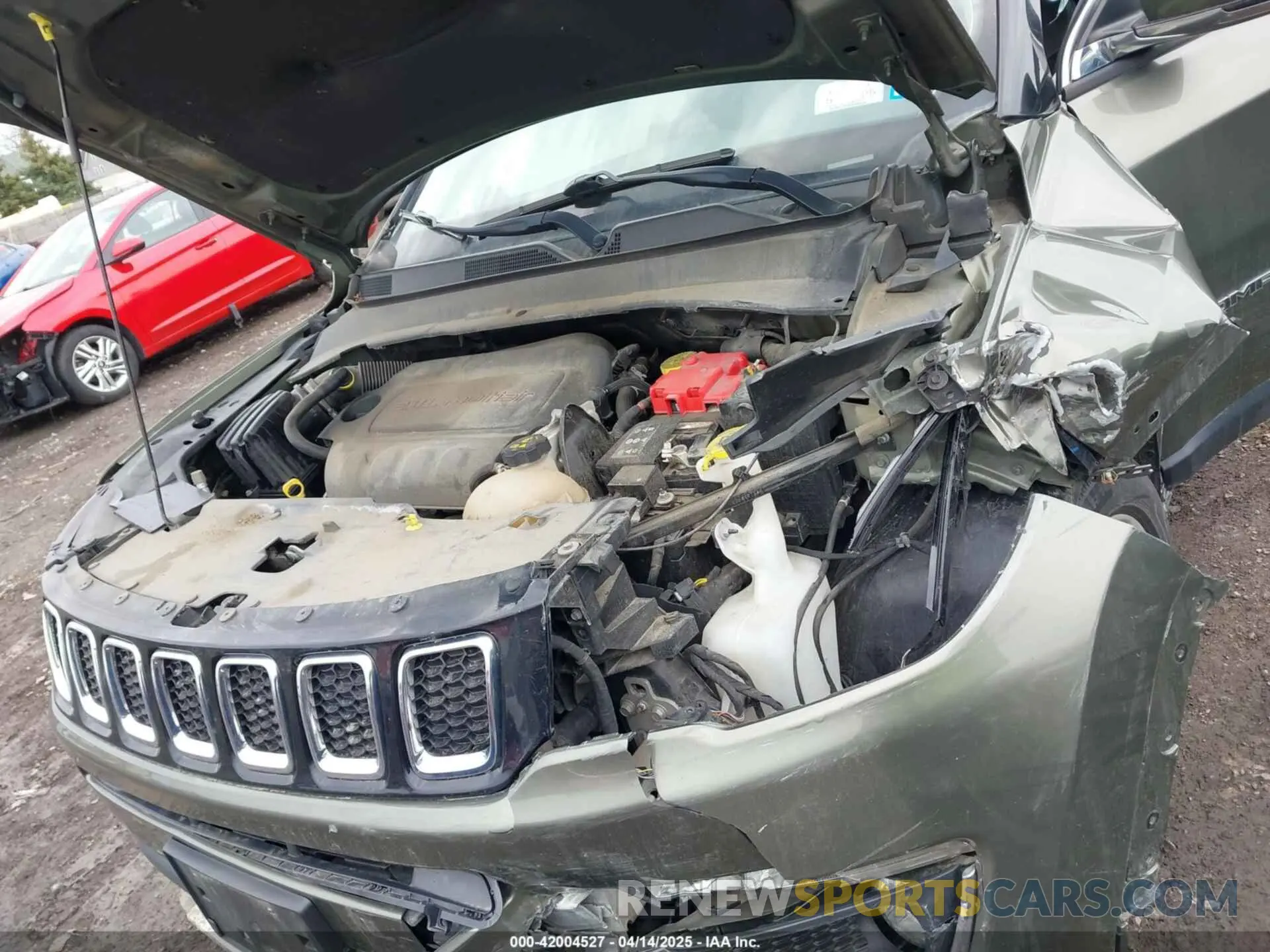 10 Photograph of a damaged car 3C4NJDCBXLT123657 JEEP COMPASS 2020