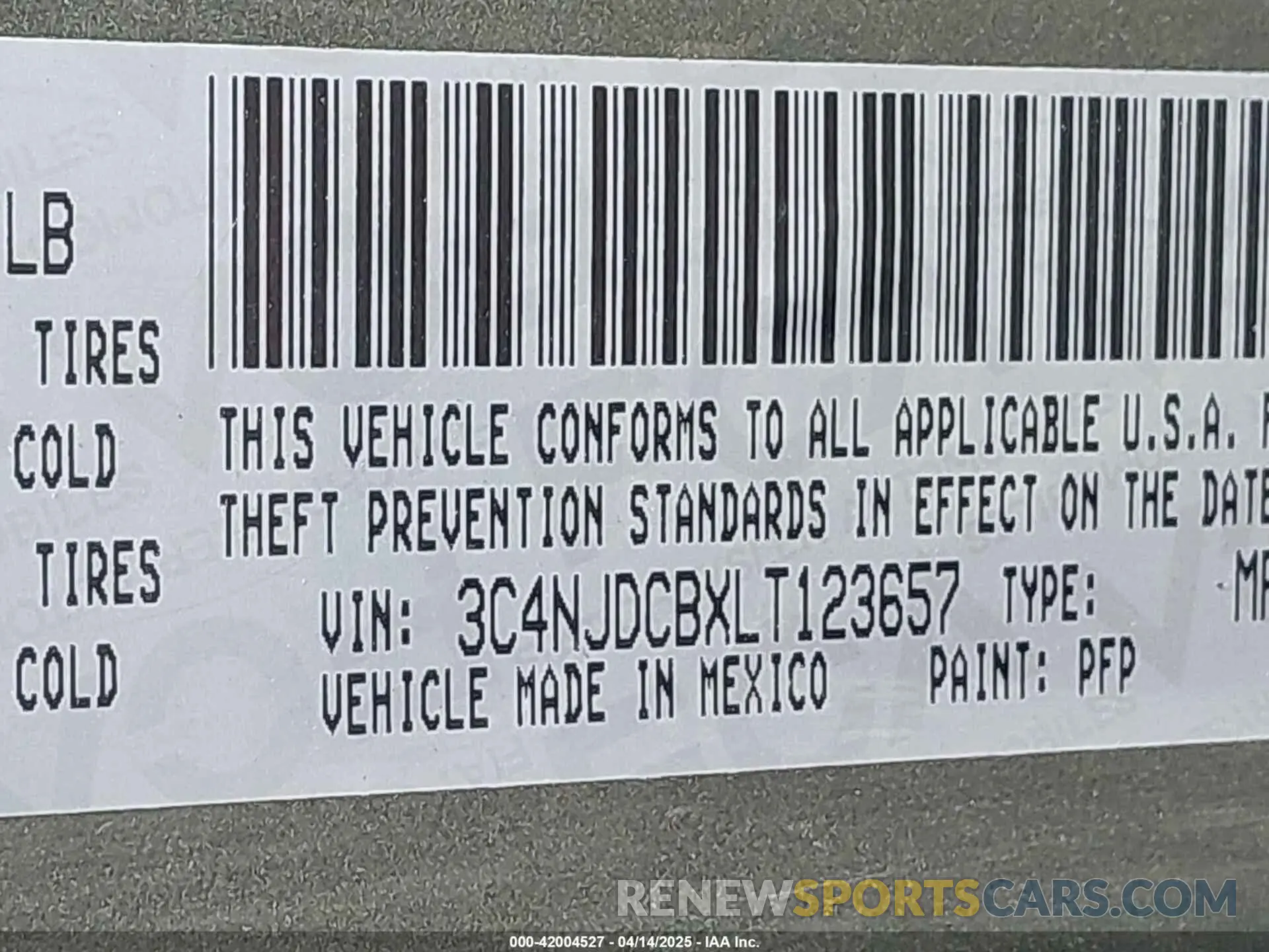 9 Photograph of a damaged car 3C4NJDCBXLT123657 JEEP COMPASS 2020