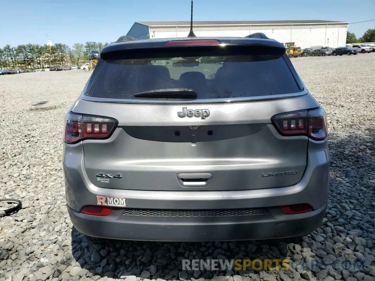 6 Photograph of a damaged car 3C4NJDCBXLT155752 JEEP COMPASS 2020