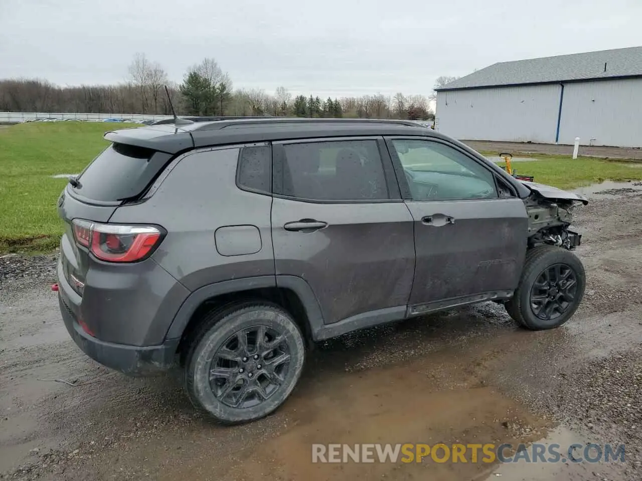 3 Photograph of a damaged car 3C4NJDDB1LT108933 JEEP COMPASS 2020