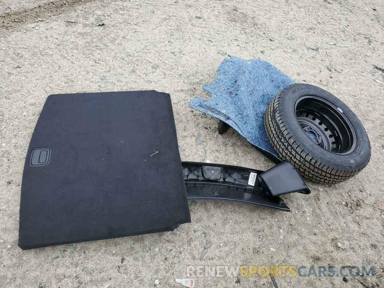 13 Photograph of a damaged car 3C4NJDDB1LT122251 JEEP COMPASS 2020