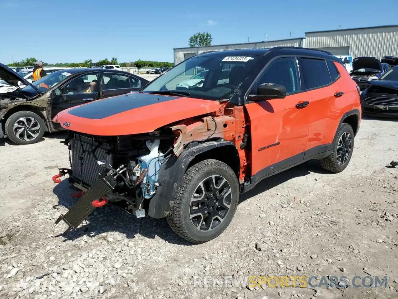 1 Photograph of a damaged car 3C4NJDDB2LT108889 JEEP COMPASS 2020