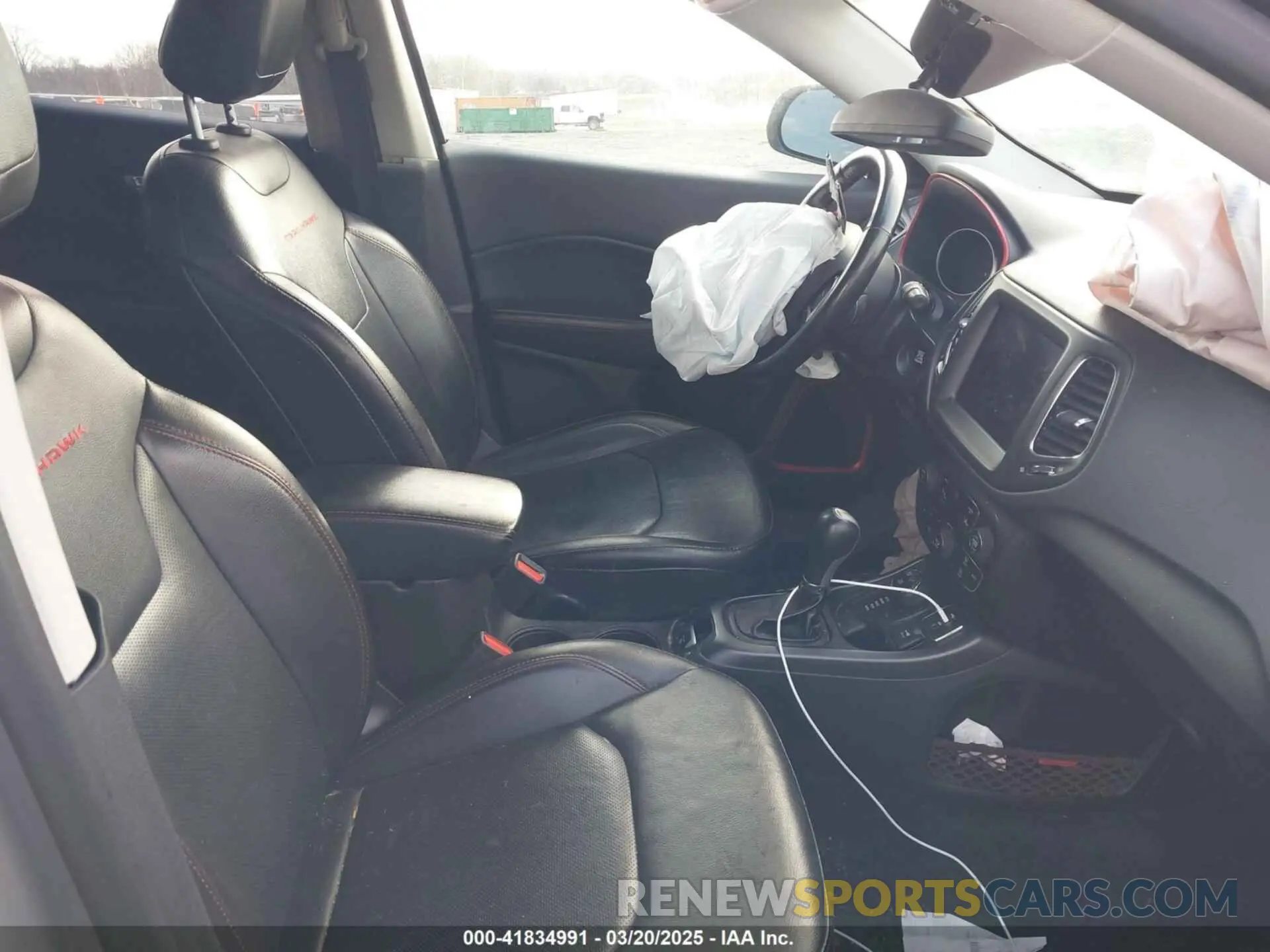 5 Photograph of a damaged car 3C4NJDDB2LT143948 JEEP COMPASS 2020