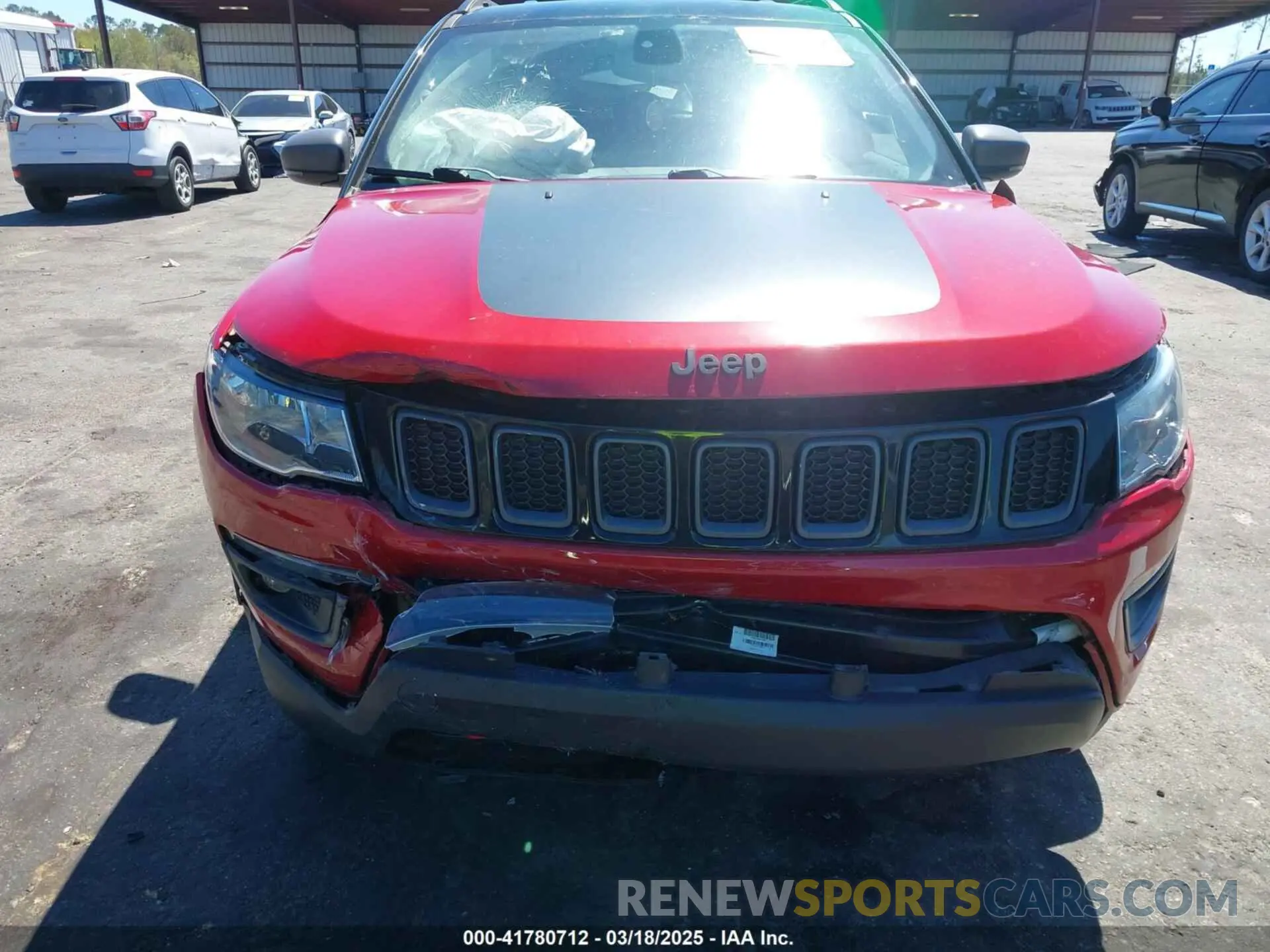 6 Photograph of a damaged car 3C4NJDDB3LT207849 JEEP COMPASS 2020