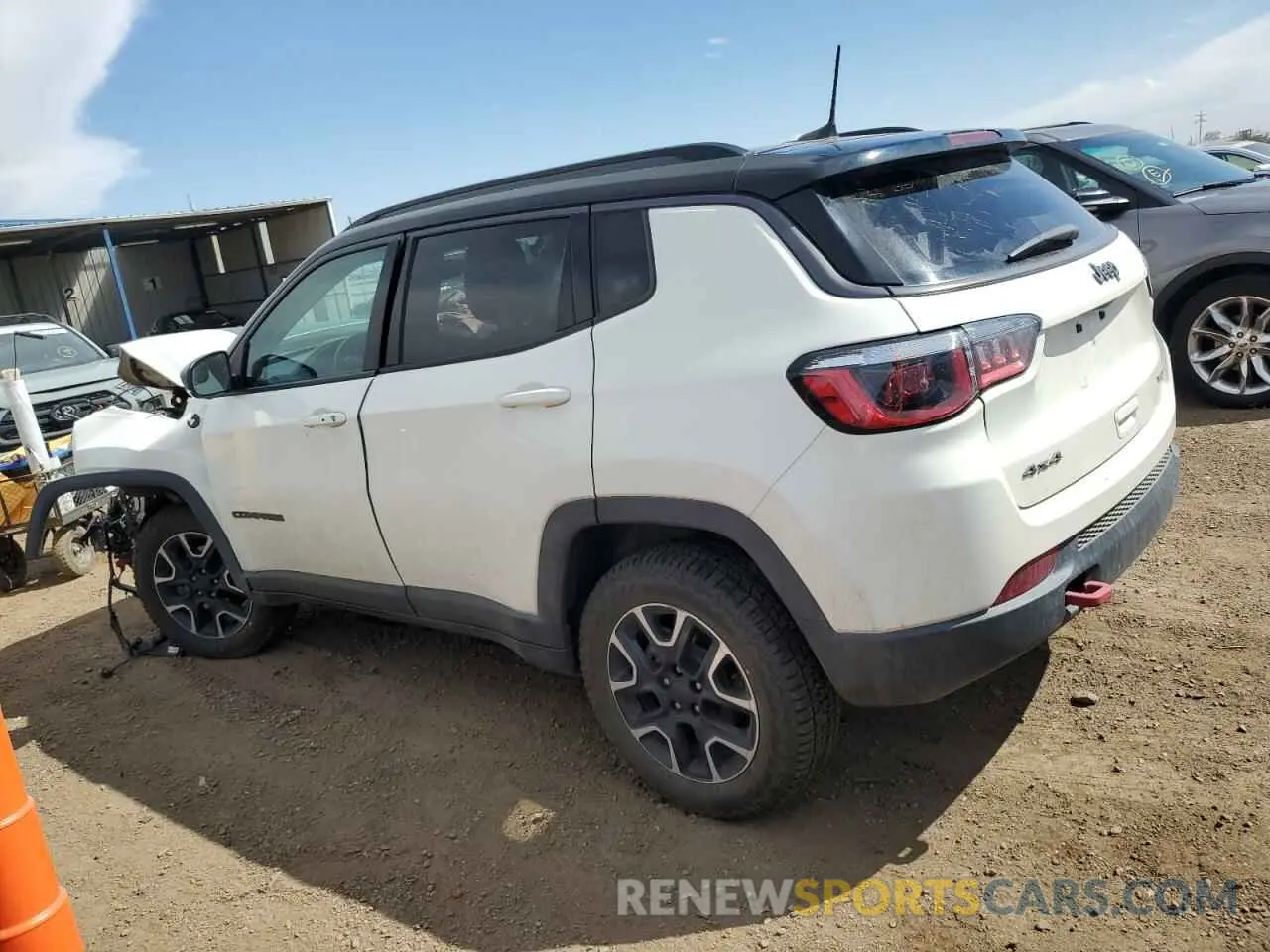 2 Photograph of a damaged car 3C4NJDDB4LT159505 JEEP COMPASS 2020