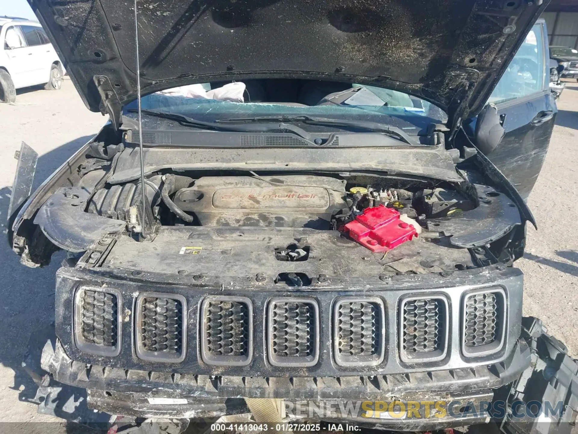 10 Photograph of a damaged car 3C4NJDDB4LT208038 JEEP COMPASS 2020