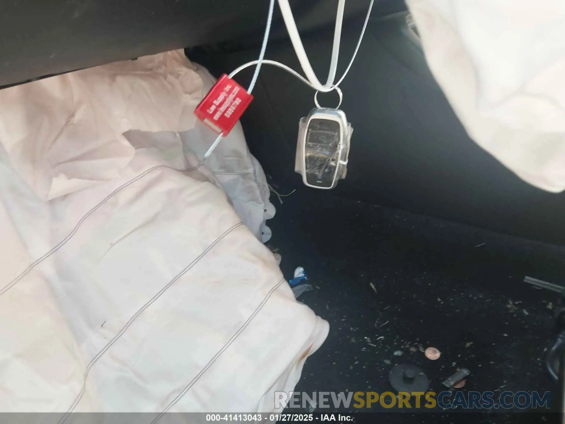 11 Photograph of a damaged car 3C4NJDDB4LT208038 JEEP COMPASS 2020