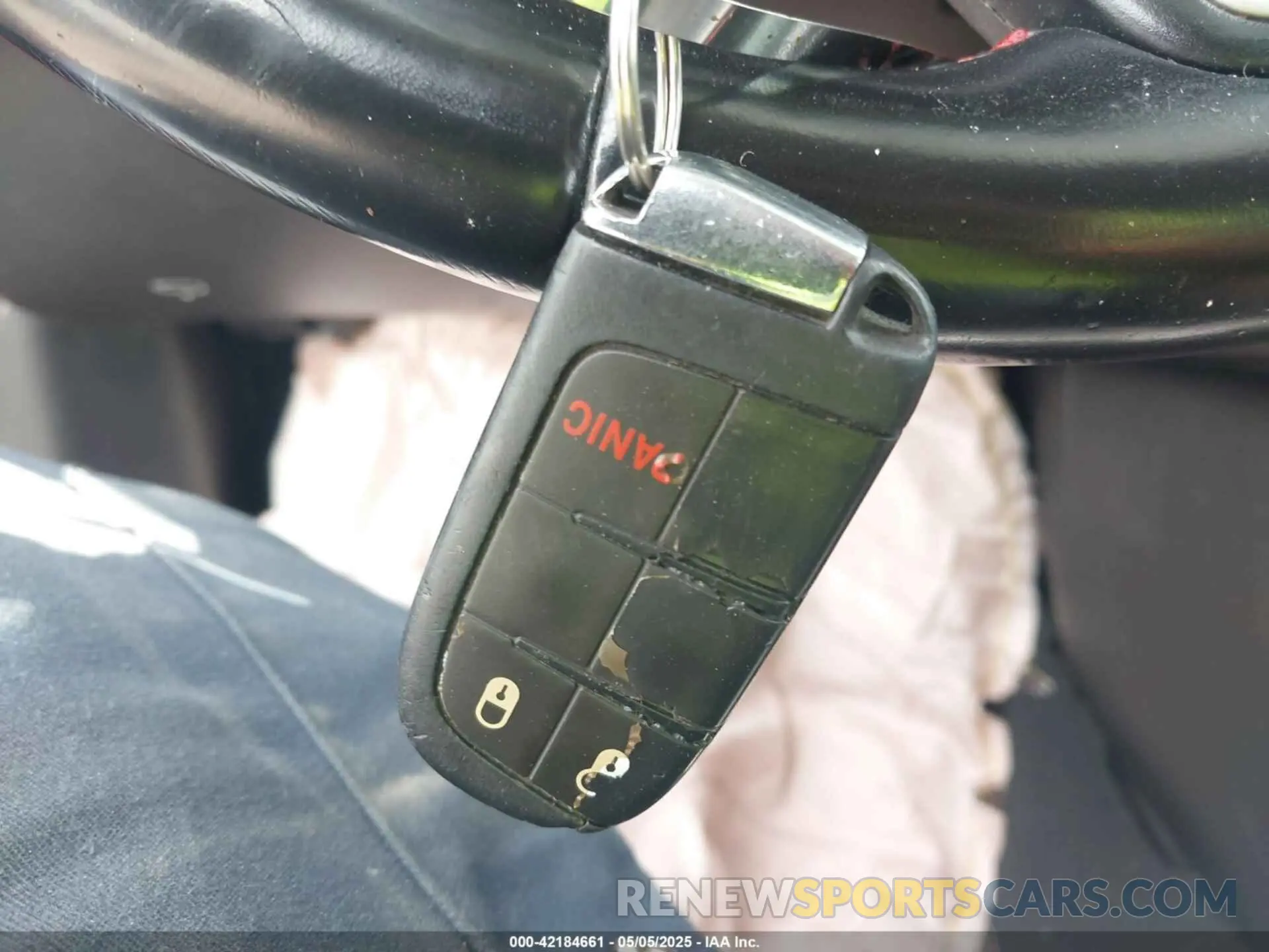 11 Photograph of a damaged car 3C4NJDDB5LT166656 JEEP COMPASS 2020
