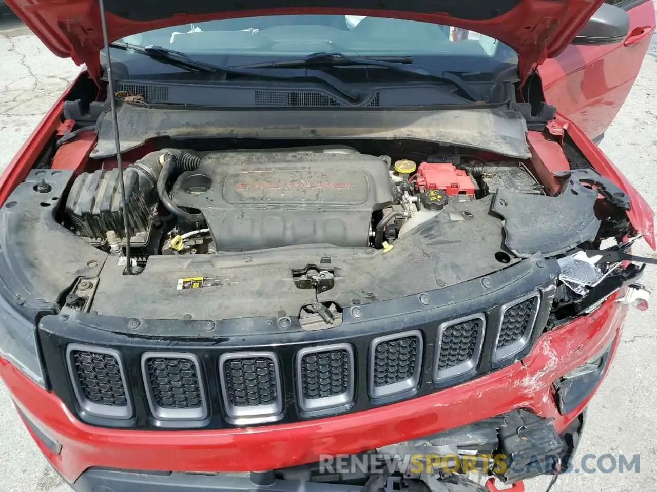 13 Photograph of a damaged car 3C4NJDDB5LT177379 JEEP COMPASS 2020