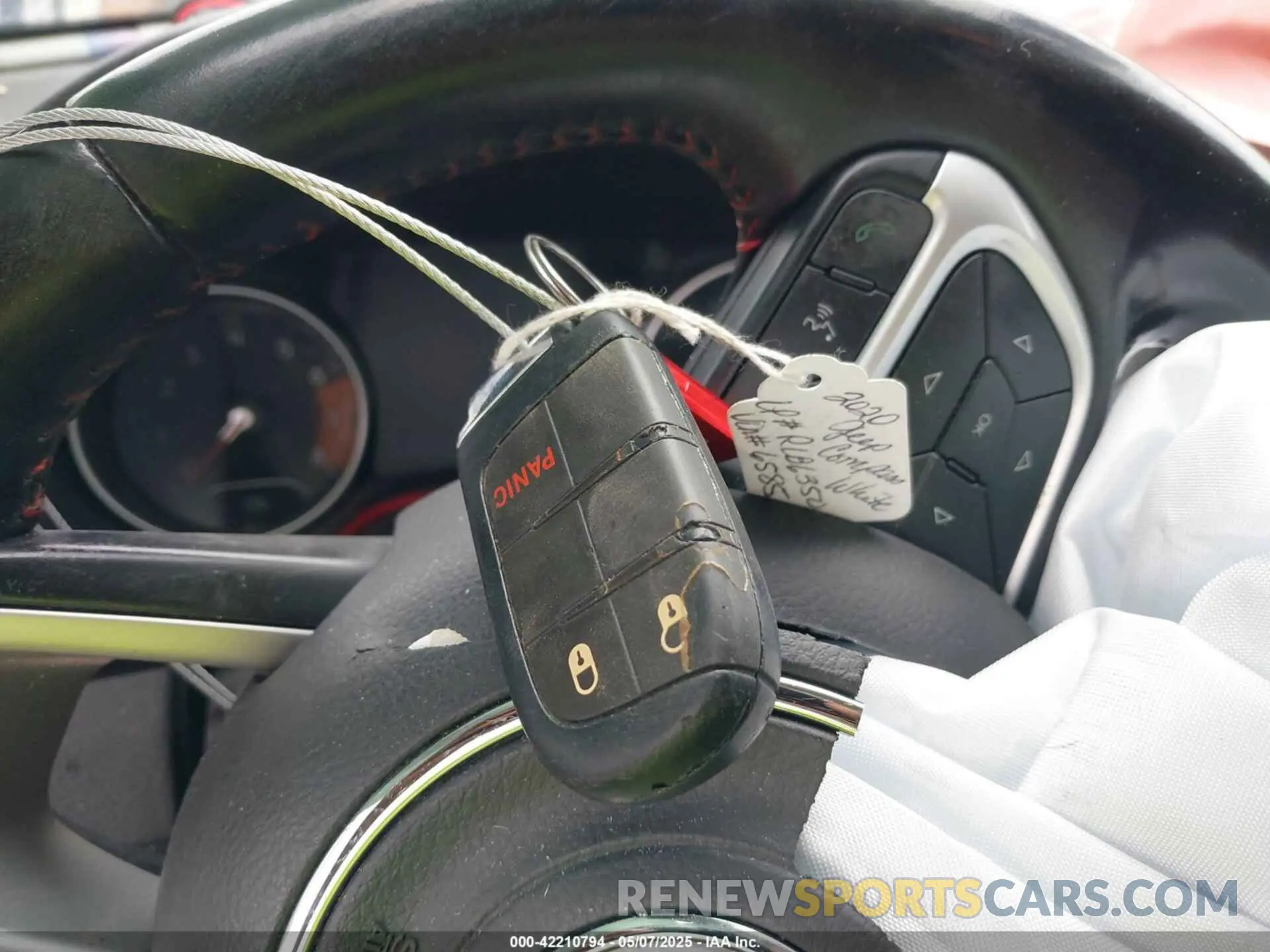 11 Photograph of a damaged car 3C4NJDDB6LT126585 JEEP COMPASS 2020