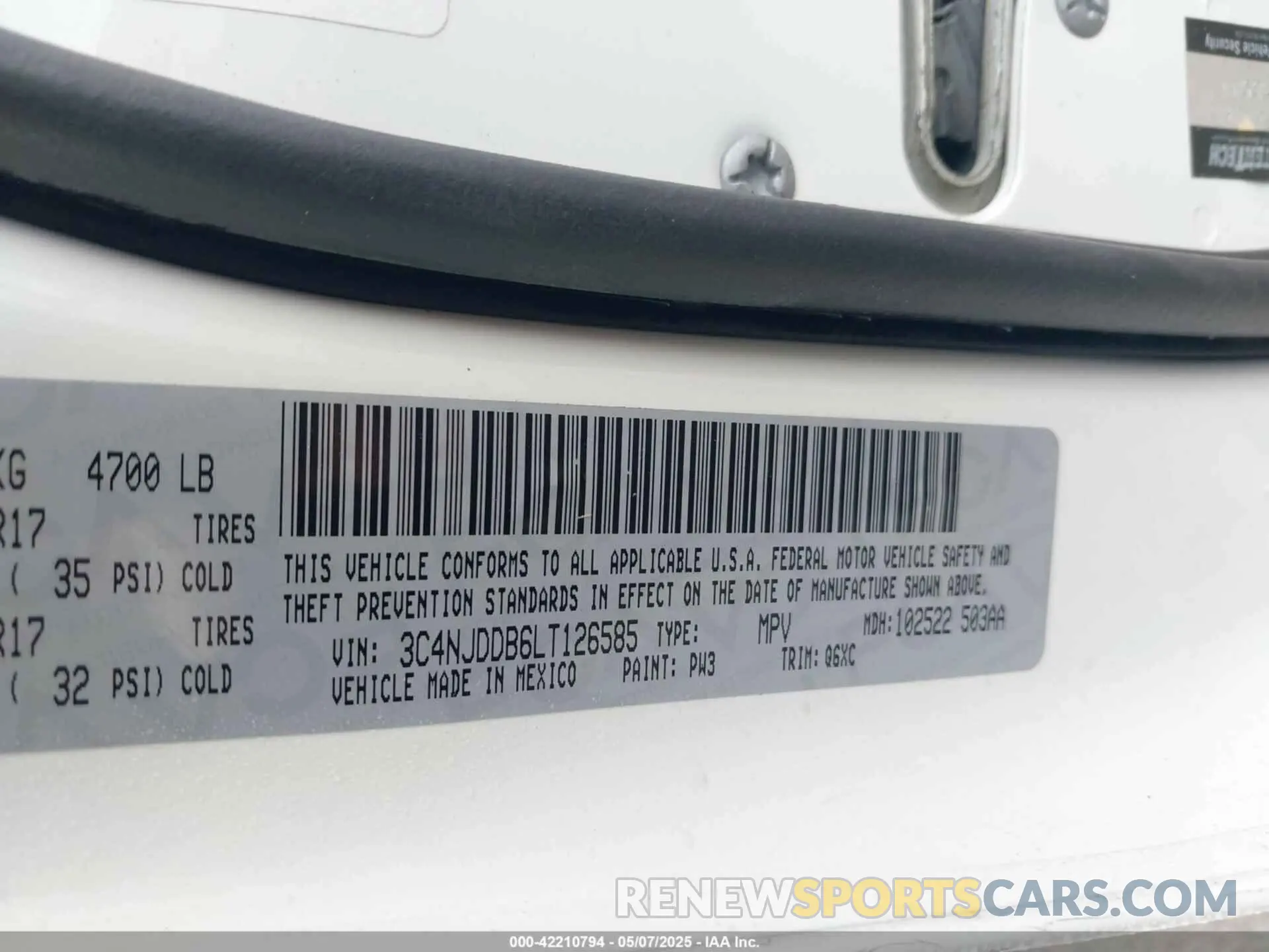 9 Photograph of a damaged car 3C4NJDDB6LT126585 JEEP COMPASS 2020