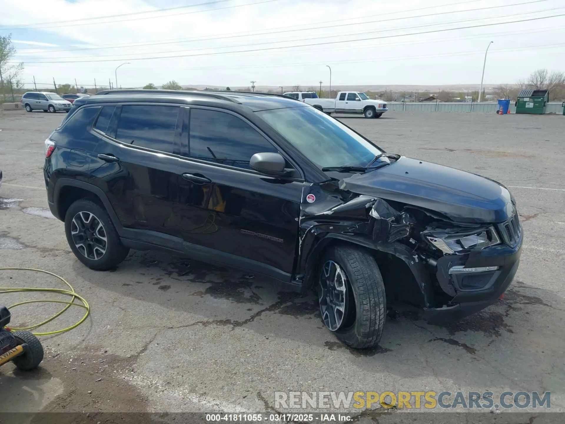 13 Photograph of a damaged car 3C4NJDDB7LT129673 JEEP COMPASS 2020