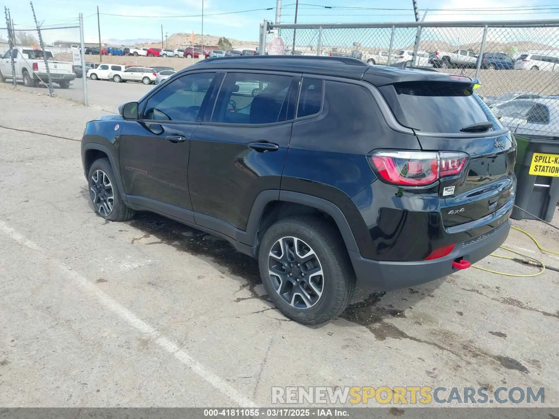 3 Photograph of a damaged car 3C4NJDDB7LT129673 JEEP COMPASS 2020