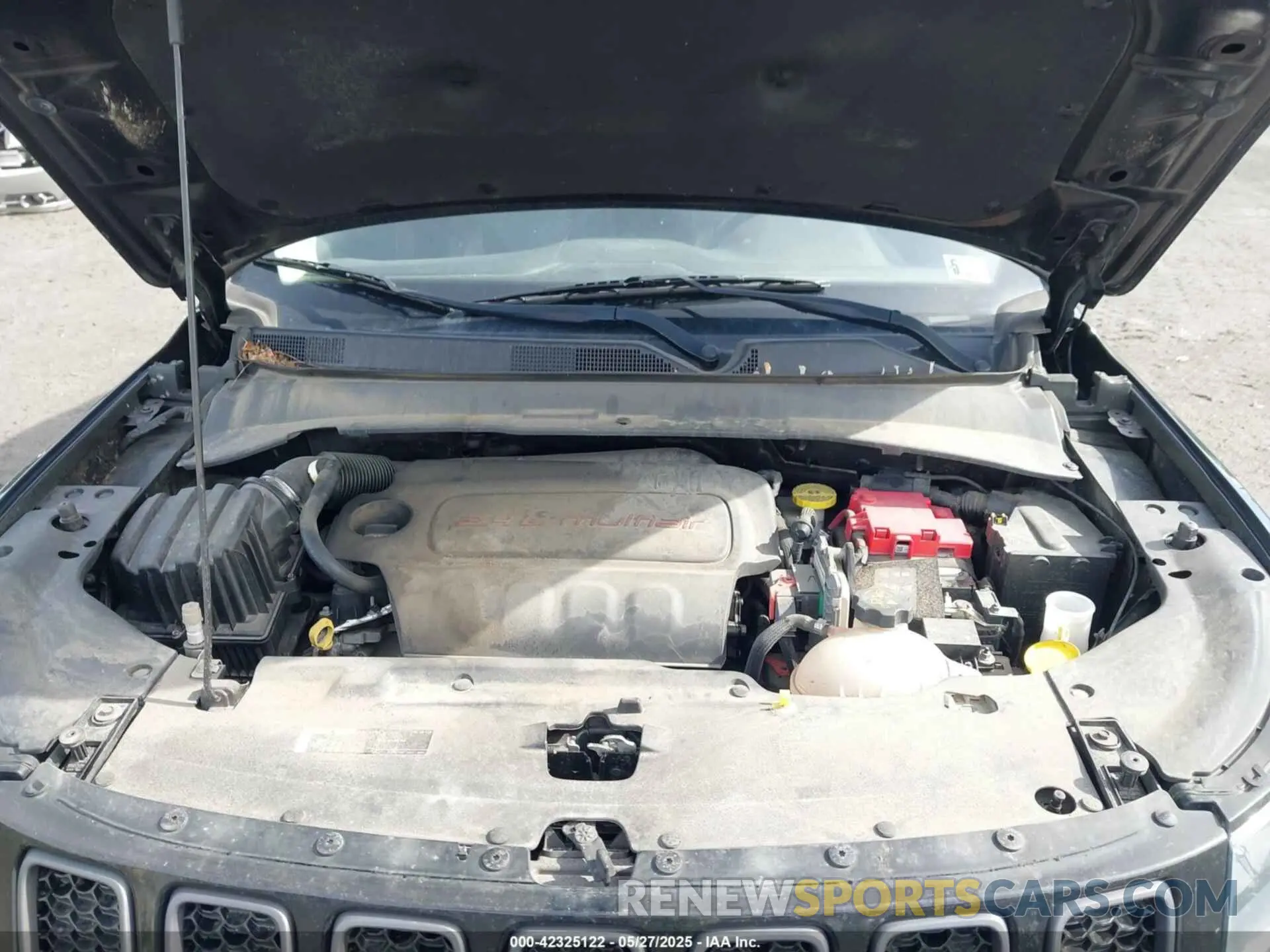 10 Photograph of a damaged car 3C4NJDDB7LT195317 JEEP COMPASS 2020