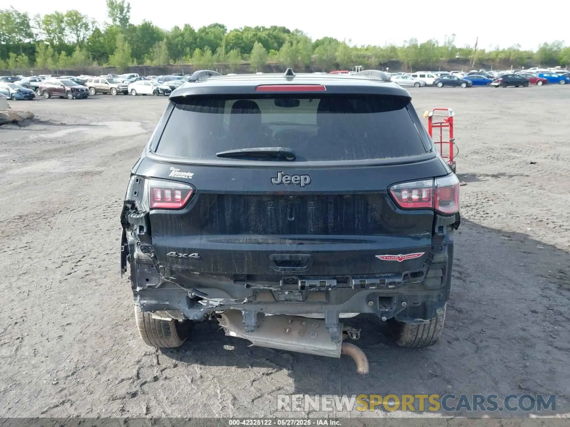 16 Photograph of a damaged car 3C4NJDDB7LT195317 JEEP COMPASS 2020