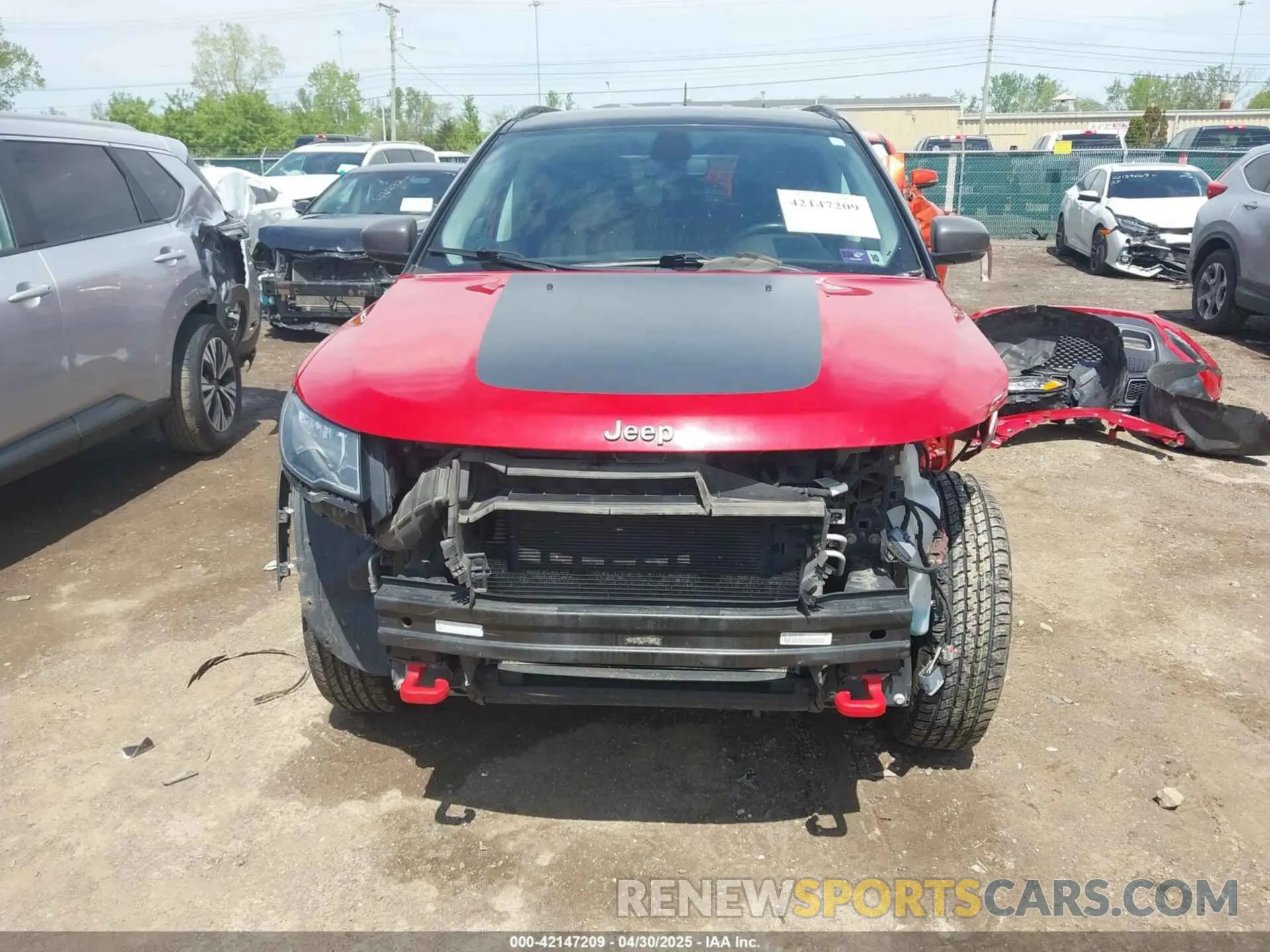 13 Photograph of a damaged car 3C4NJDDB7LT196242 JEEP COMPASS 2020