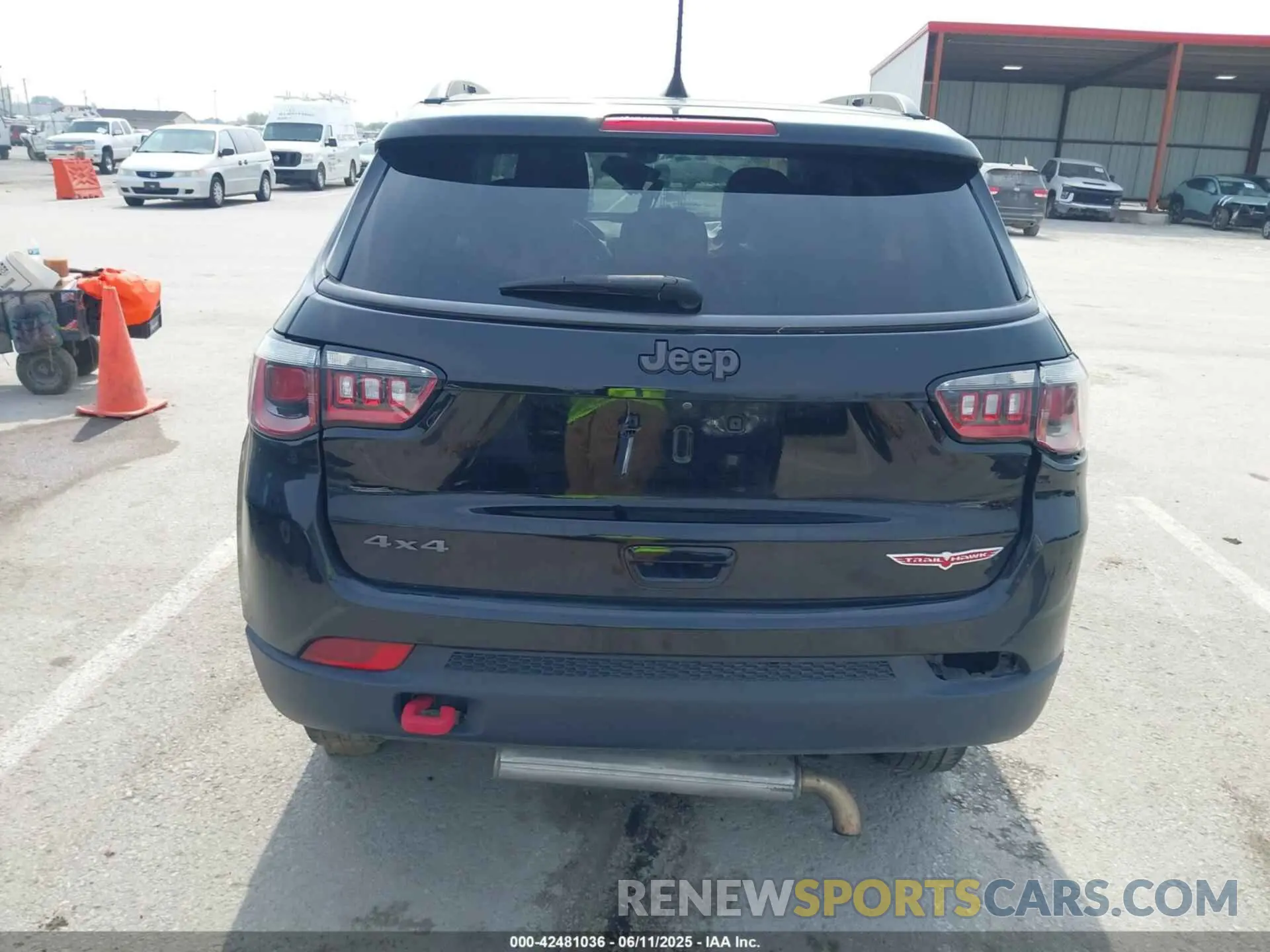 16 Photograph of a damaged car 3C4NJDDB8LT144229 JEEP COMPASS 2020