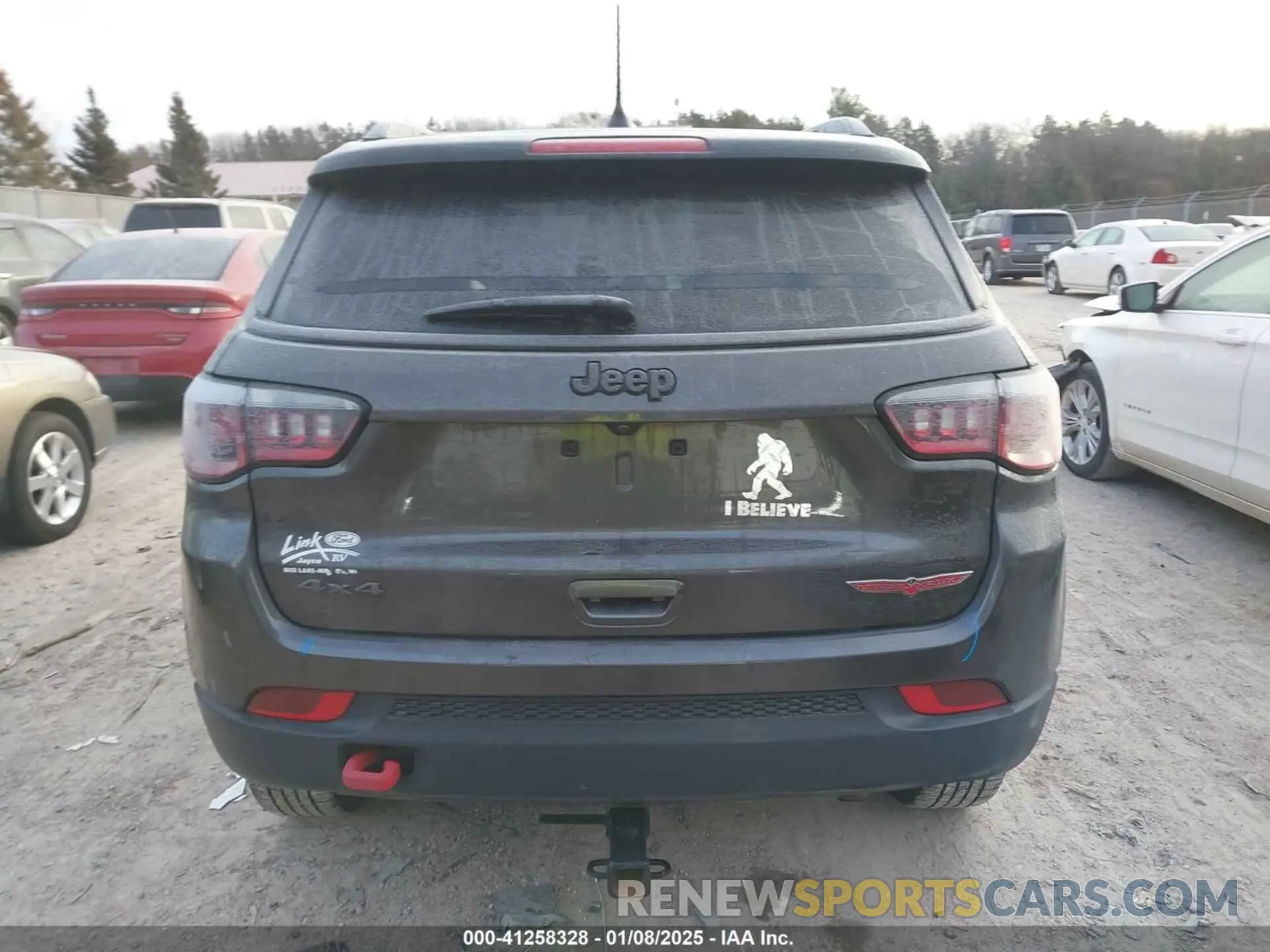 17 Photograph of a damaged car 3C4NJDDB8LT163623 JEEP COMPASS 2020
