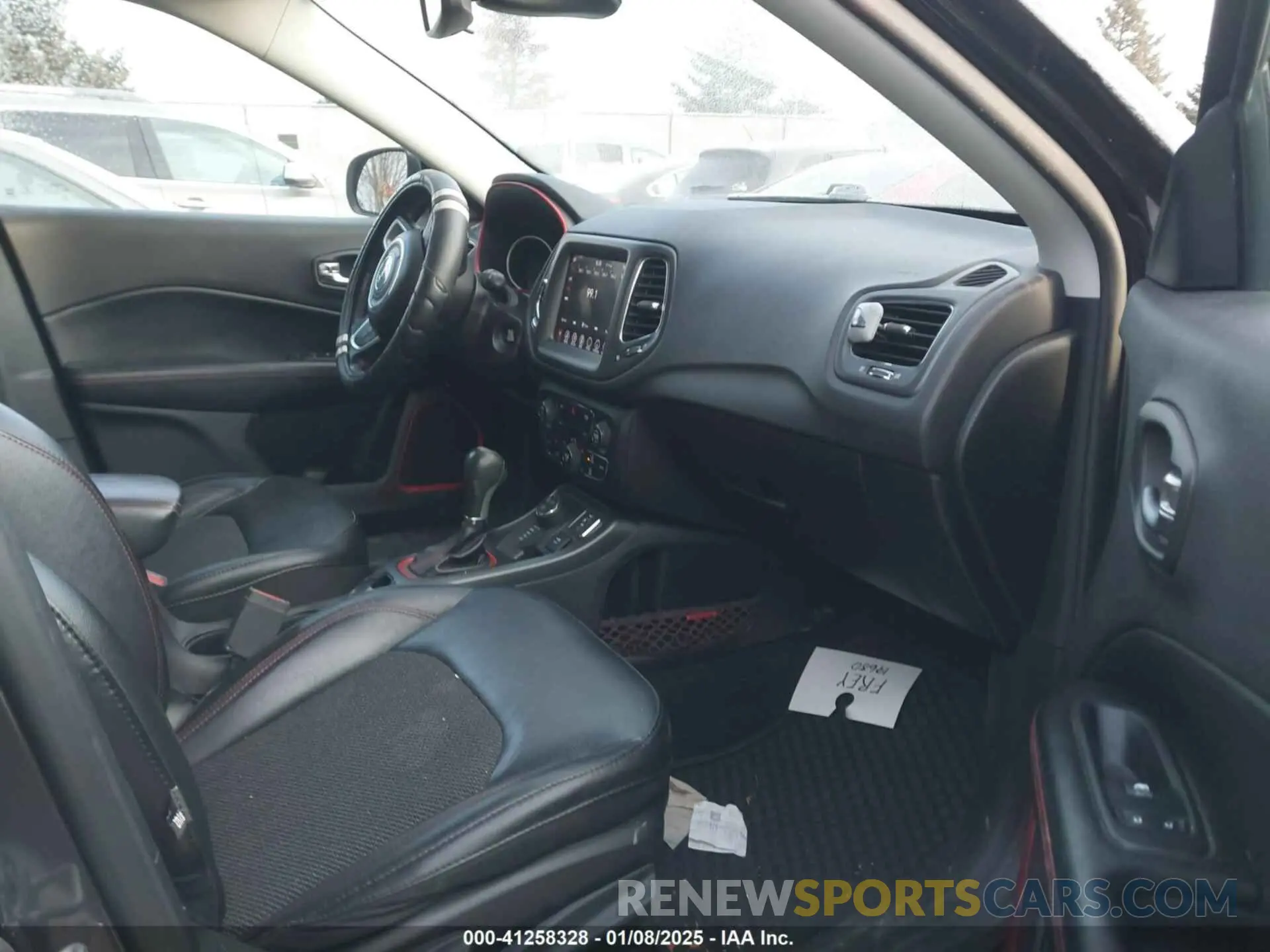 5 Photograph of a damaged car 3C4NJDDB8LT163623 JEEP COMPASS 2020