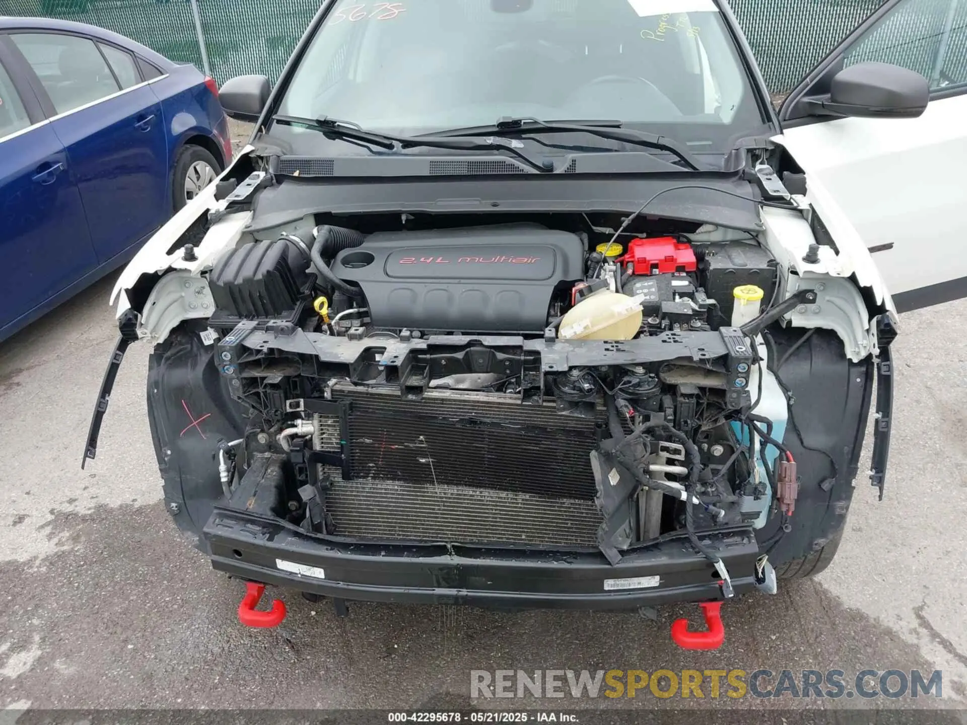10 Photograph of a damaged car 3C4NJDDB8LT195584 JEEP COMPASS 2020