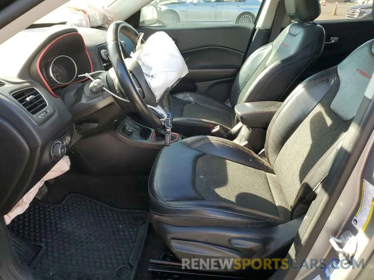 7 Photograph of a damaged car 3C4NJDDB9LT106573 JEEP COMPASS 2020