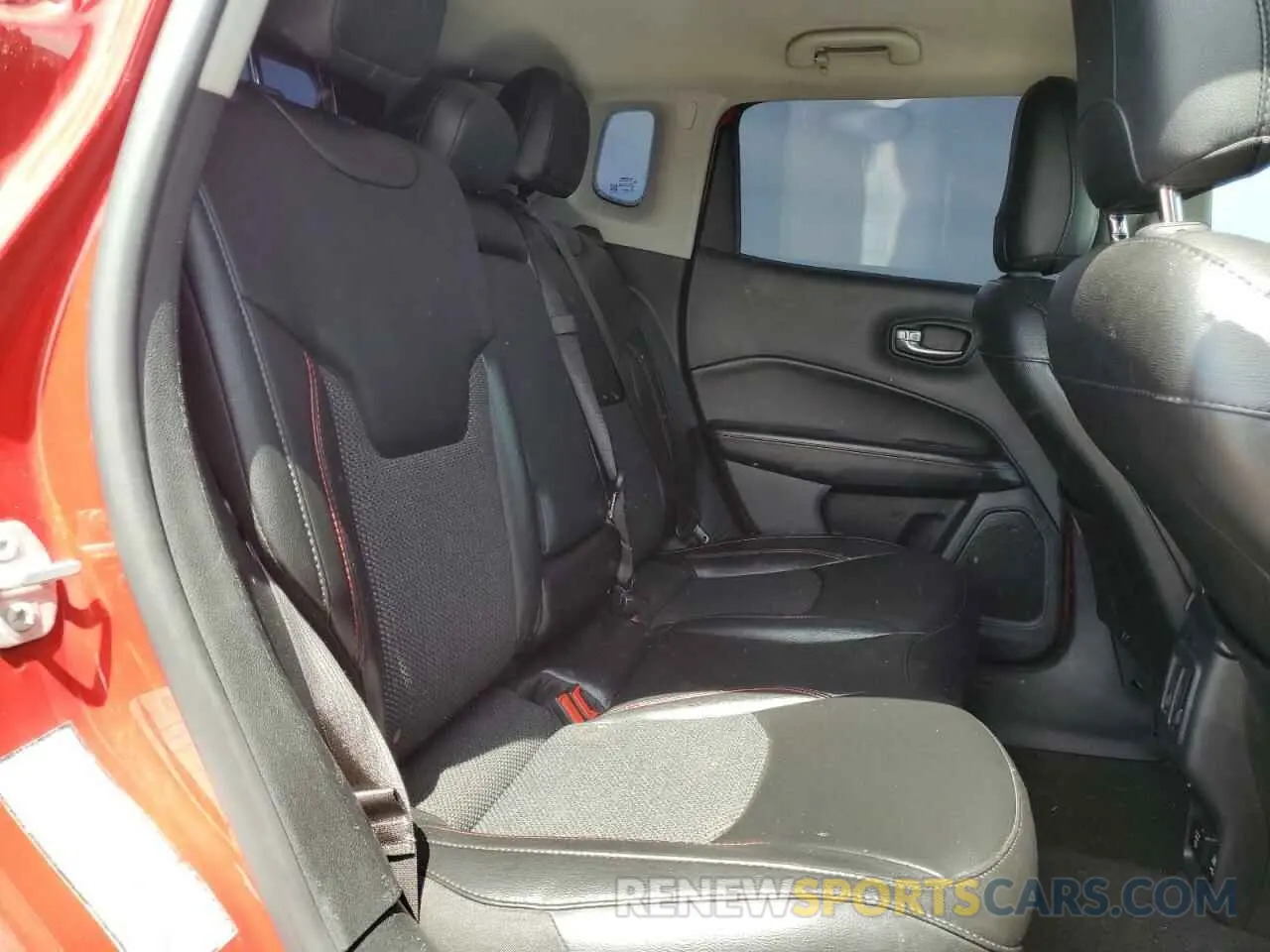 11 Photograph of a damaged car 3C4NJDDB9LT171455 JEEP COMPASS 2020