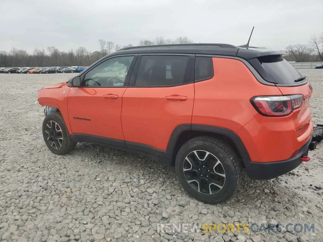 2 Photograph of a damaged car 3C4NJDDB9LT222694 JEEP COMPASS 2020