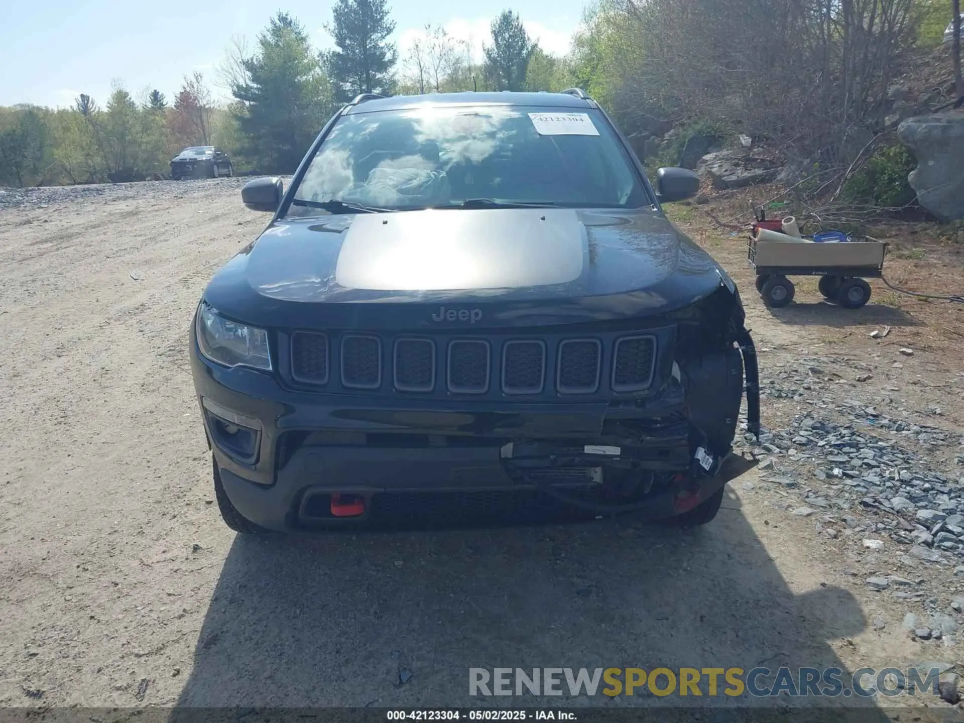 12 Photograph of a damaged car 3C4NJDDBXLT124130 JEEP COMPASS 2020