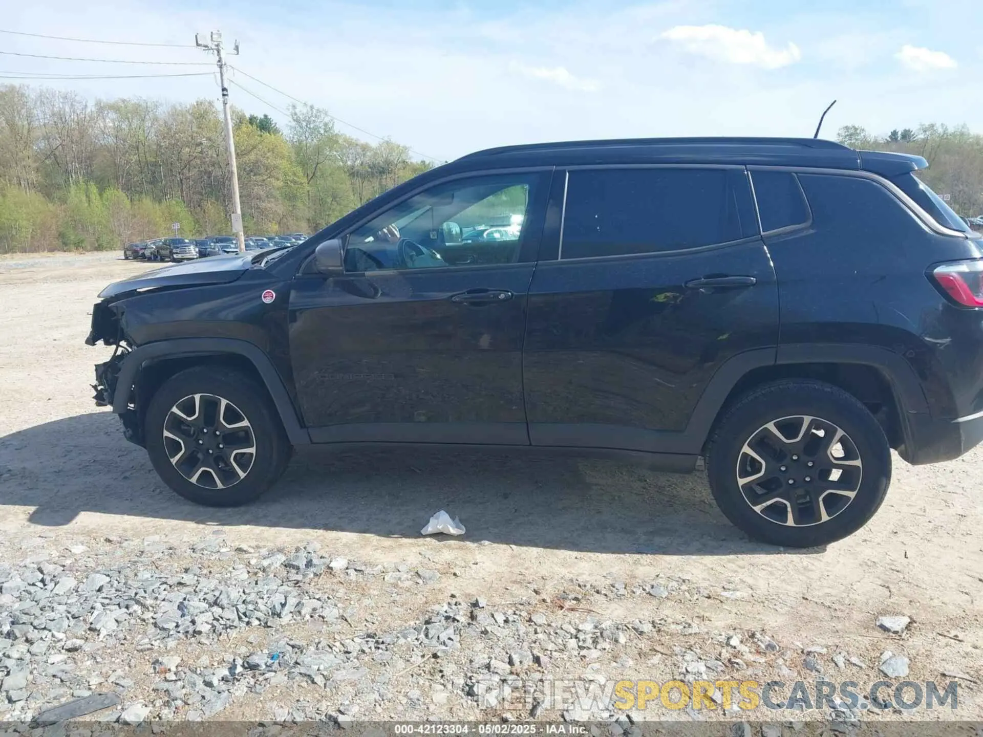 14 Photograph of a damaged car 3C4NJDDBXLT124130 JEEP COMPASS 2020