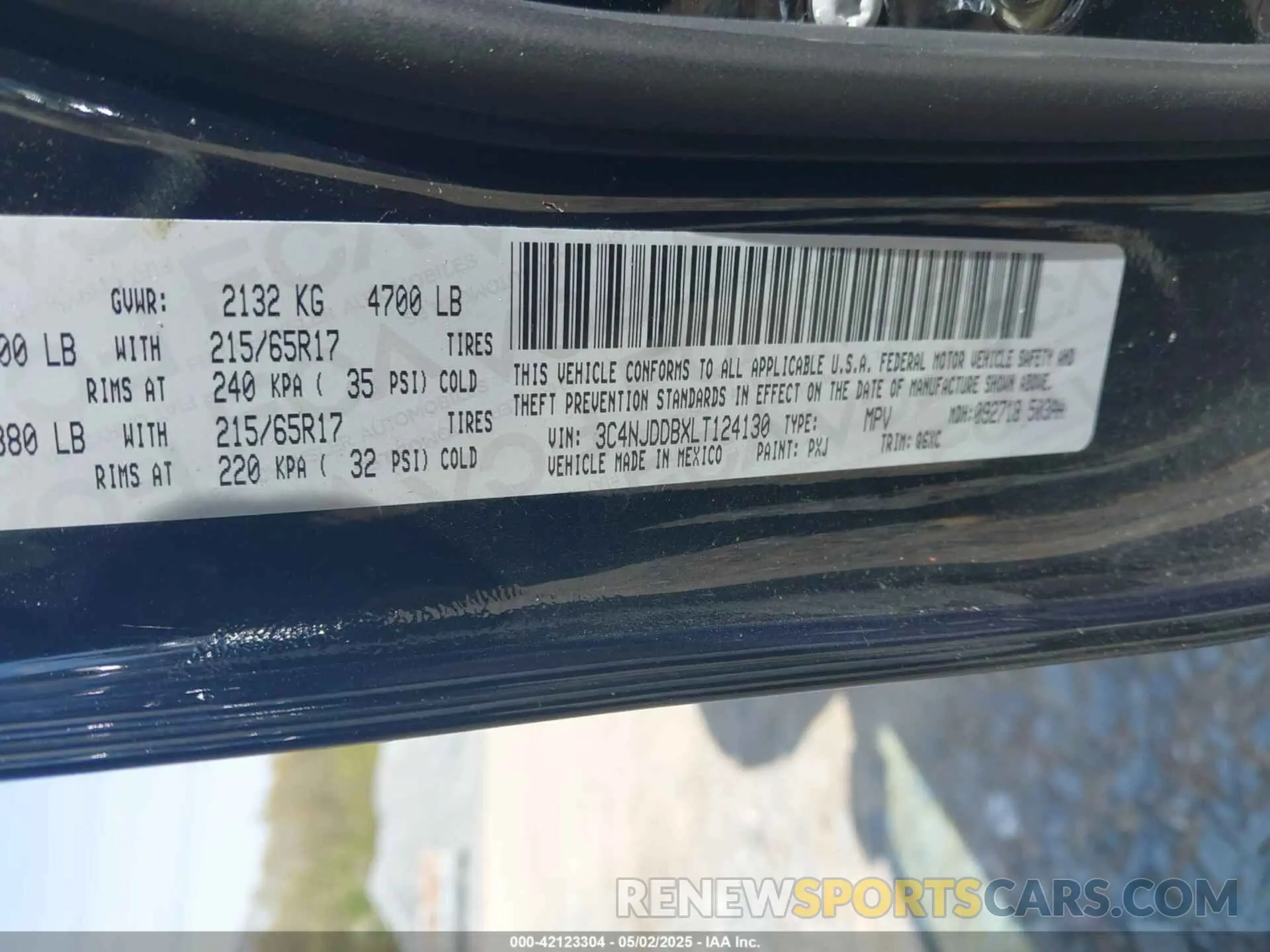 9 Photograph of a damaged car 3C4NJDDBXLT124130 JEEP COMPASS 2020