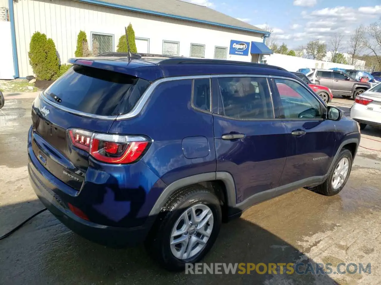 3 Photograph of a damaged car 3C4NJCAB3MT526748 JEEP COMPASS 2021